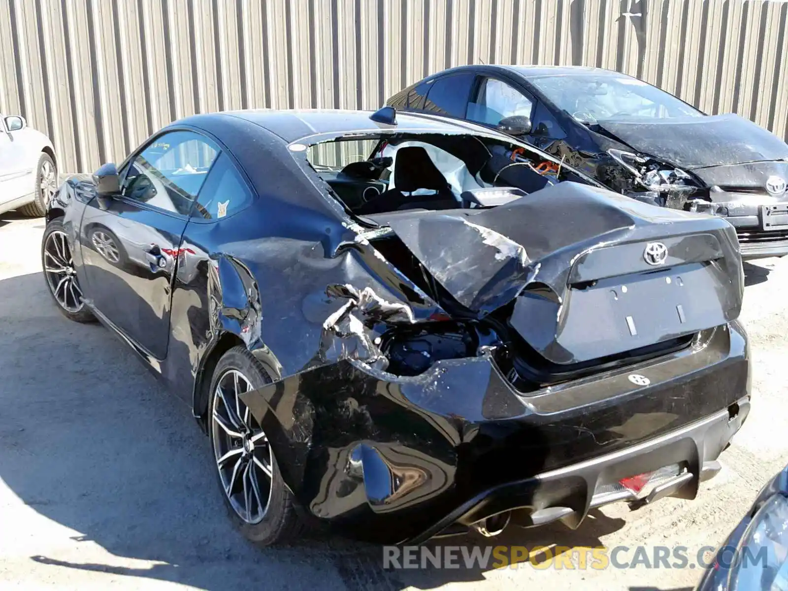 3 Photograph of a damaged car JF1ZNAA1XK9702420 TOYOTA 86 2019