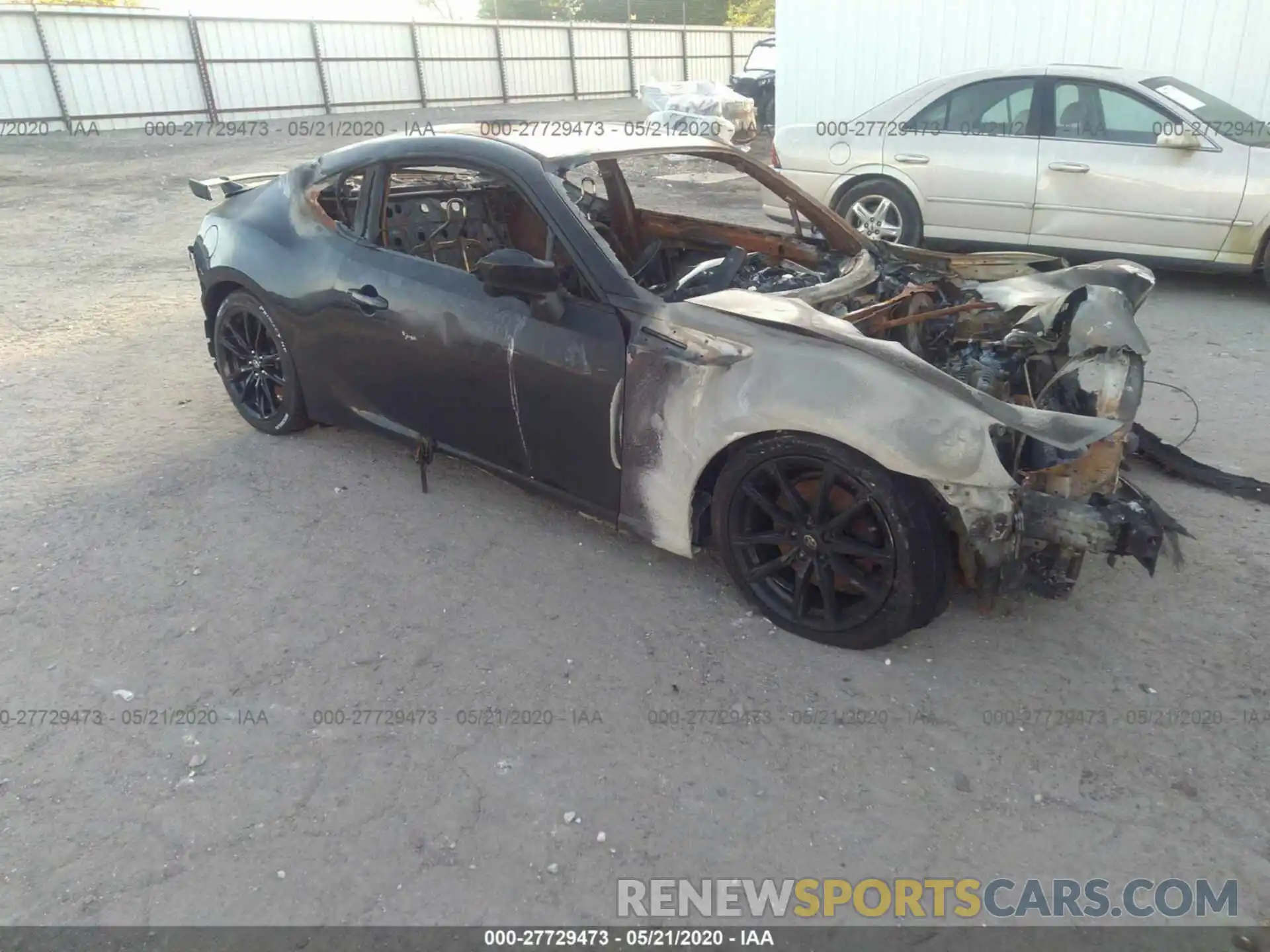 1 Photograph of a damaged car JF1ZNAE10K8701079 TOYOTA 86 2019