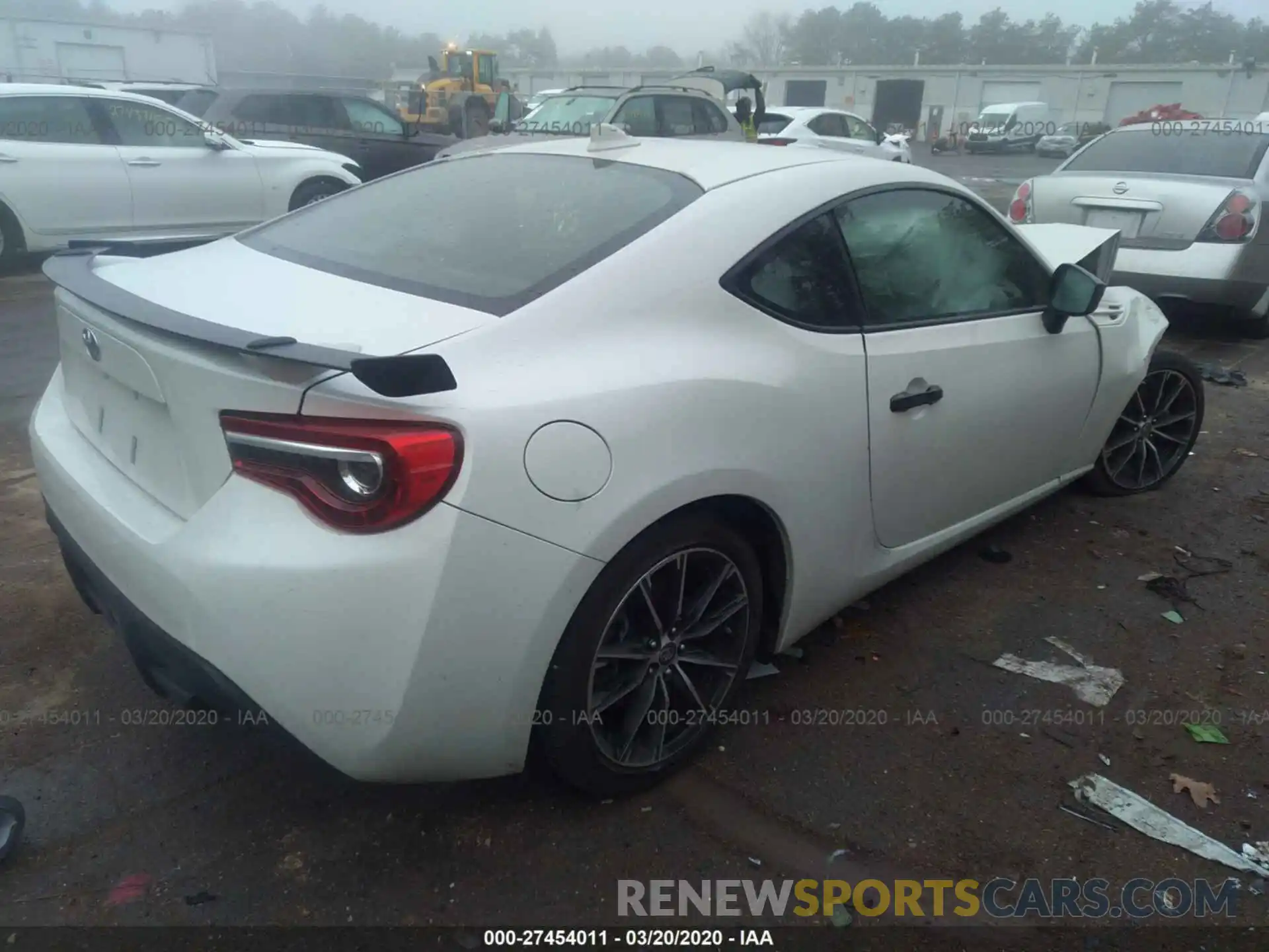 4 Фотография поврежденного автомобиля JF1ZNAE10K8702474 TOYOTA 86 2019