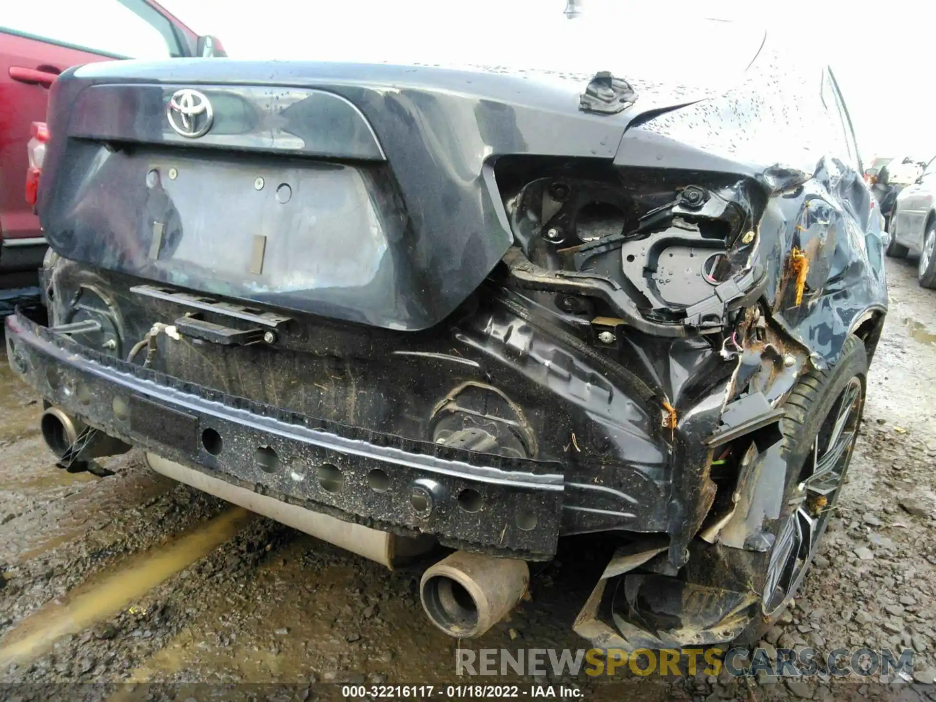 6 Photograph of a damaged car JF1ZNAE10K8703575 TOYOTA 86 2019