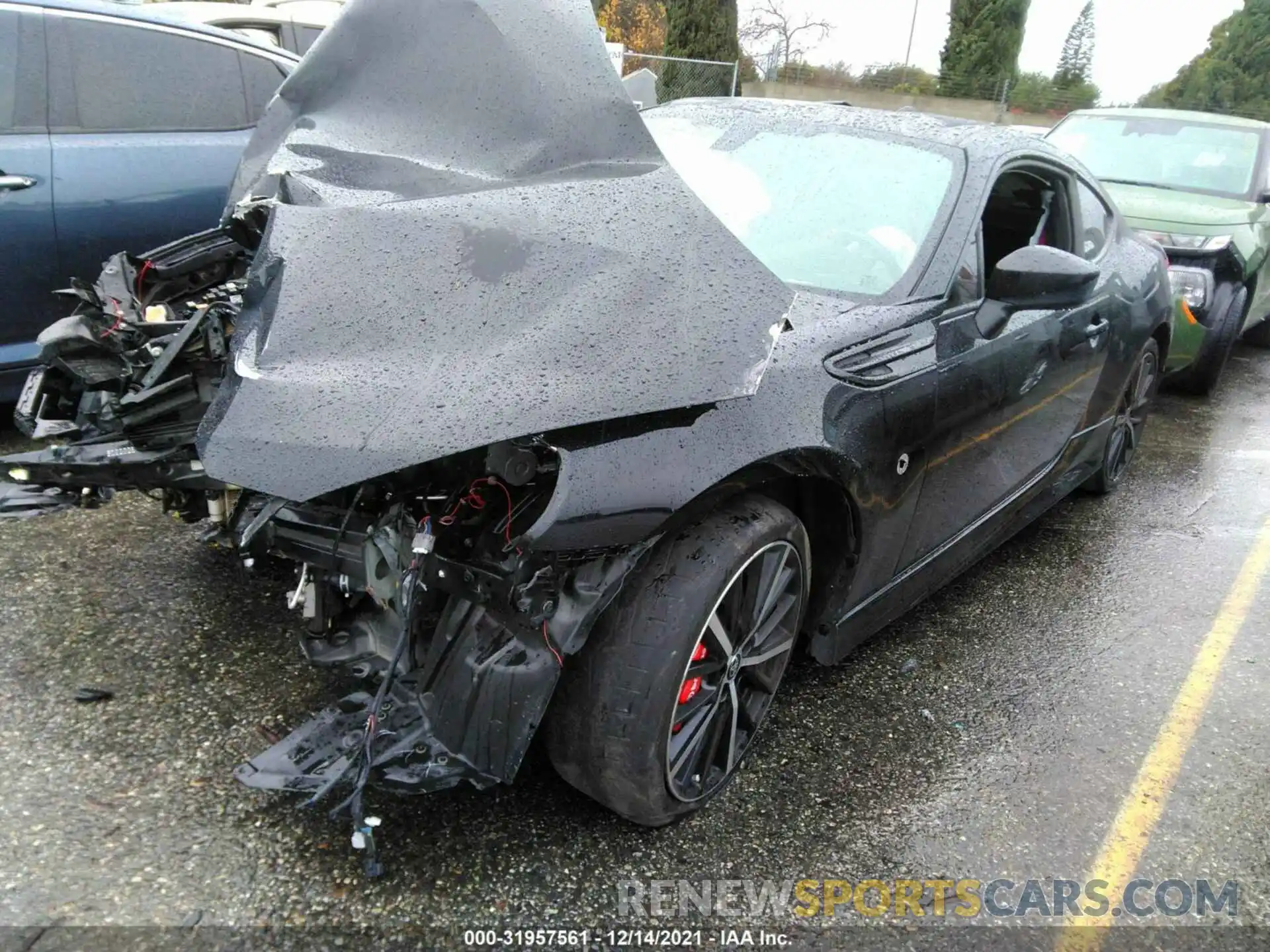 2 Photograph of a damaged car JF1ZNAE10K9700704 TOYOTA 86 2019