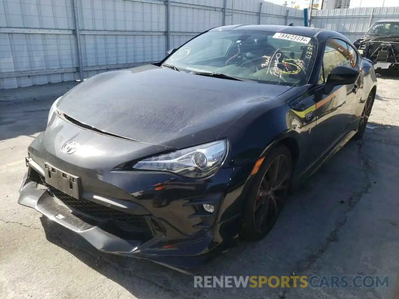 2 Photograph of a damaged car JF1ZNAE10K9701822 TOYOTA 86 2019