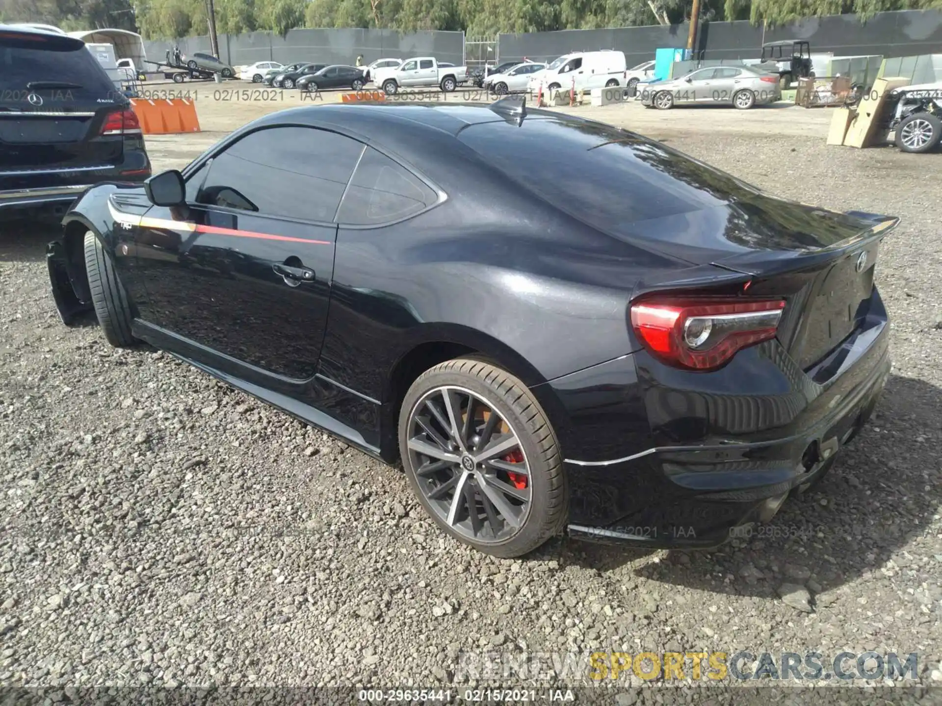 3 Photograph of a damaged car JF1ZNAE11K9702154 TOYOTA 86 2019