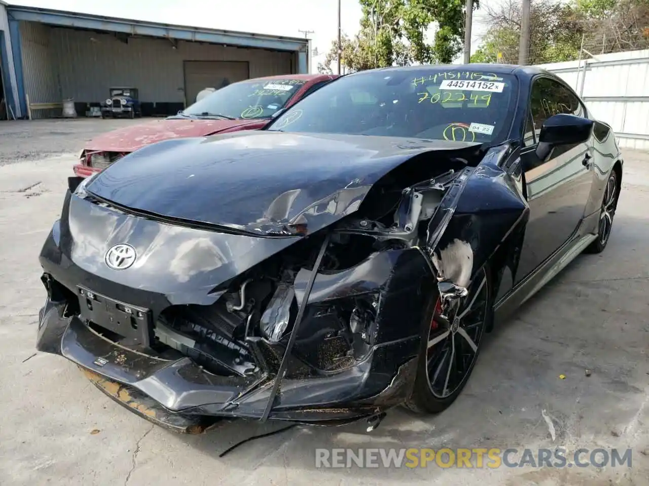 2 Photograph of a damaged car JF1ZNAE11K9702249 TOYOTA 86 2019