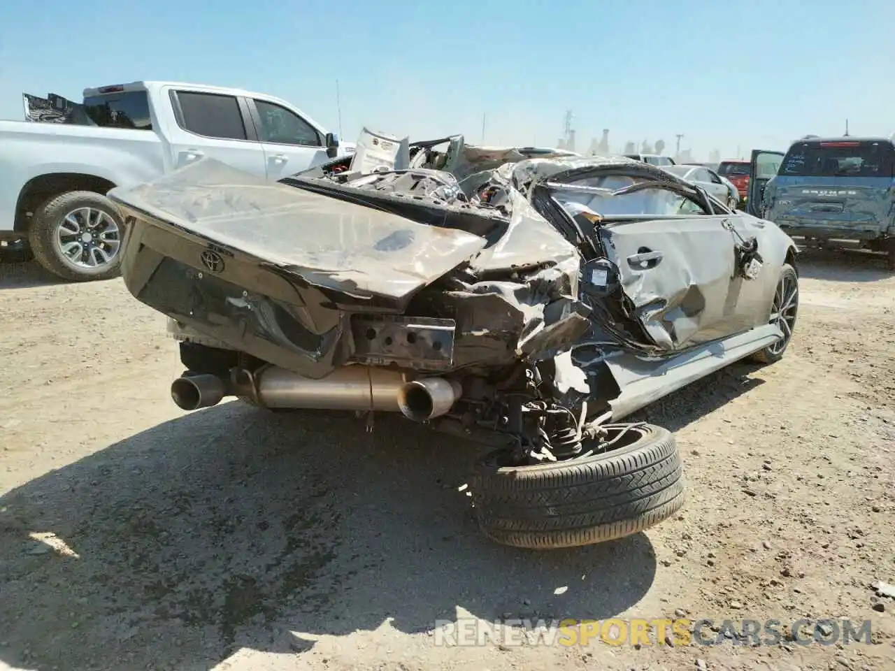 4 Photograph of a damaged car JF1ZNAE12K9702177 TOYOTA 86 2019