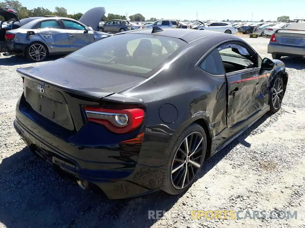 4 Photograph of a damaged car JF1ZNAE12K9702180 TOYOTA 86 2019