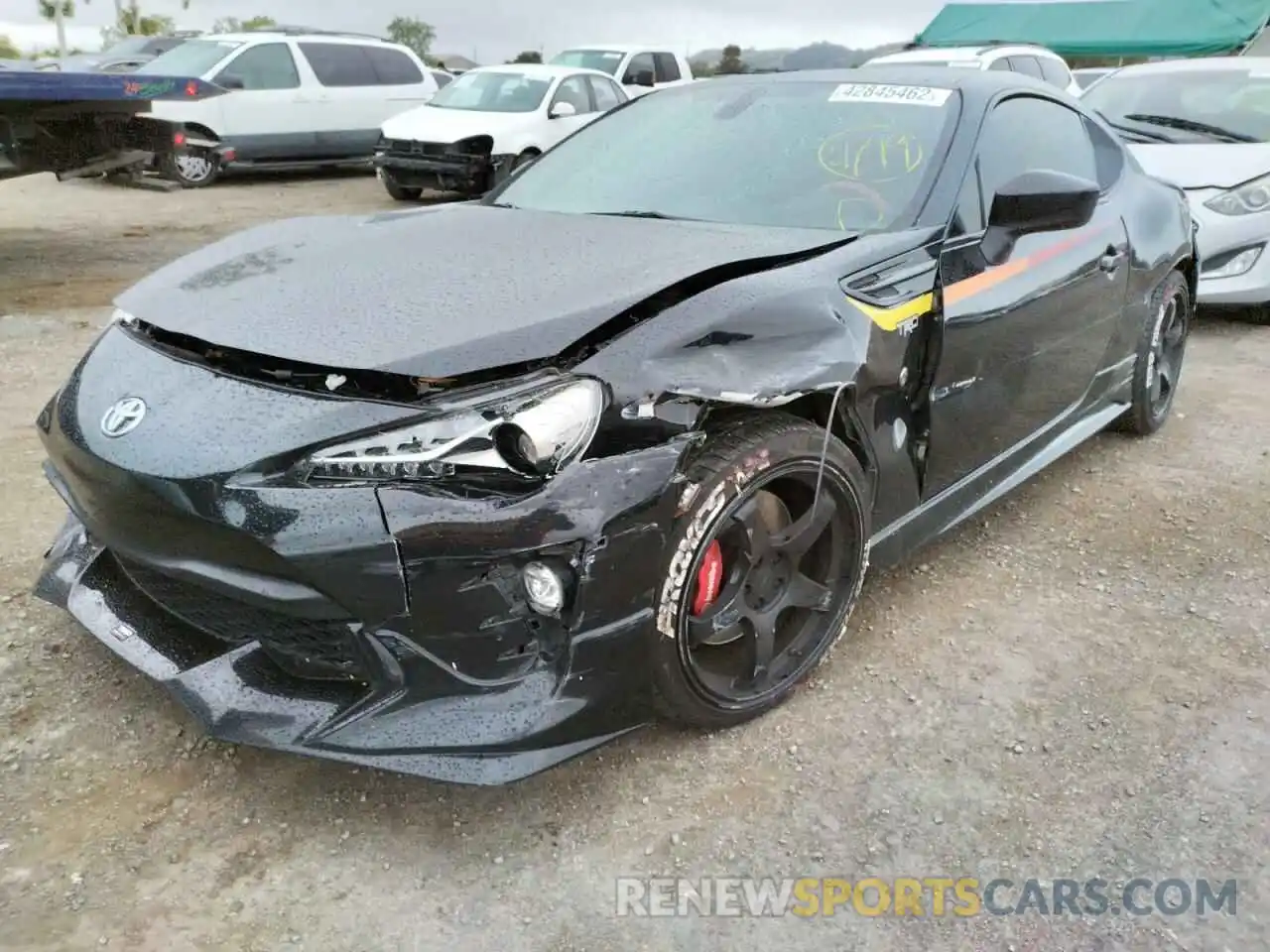 9 Photograph of a damaged car JF1ZNAE13K9702222 TOYOTA 86 2019