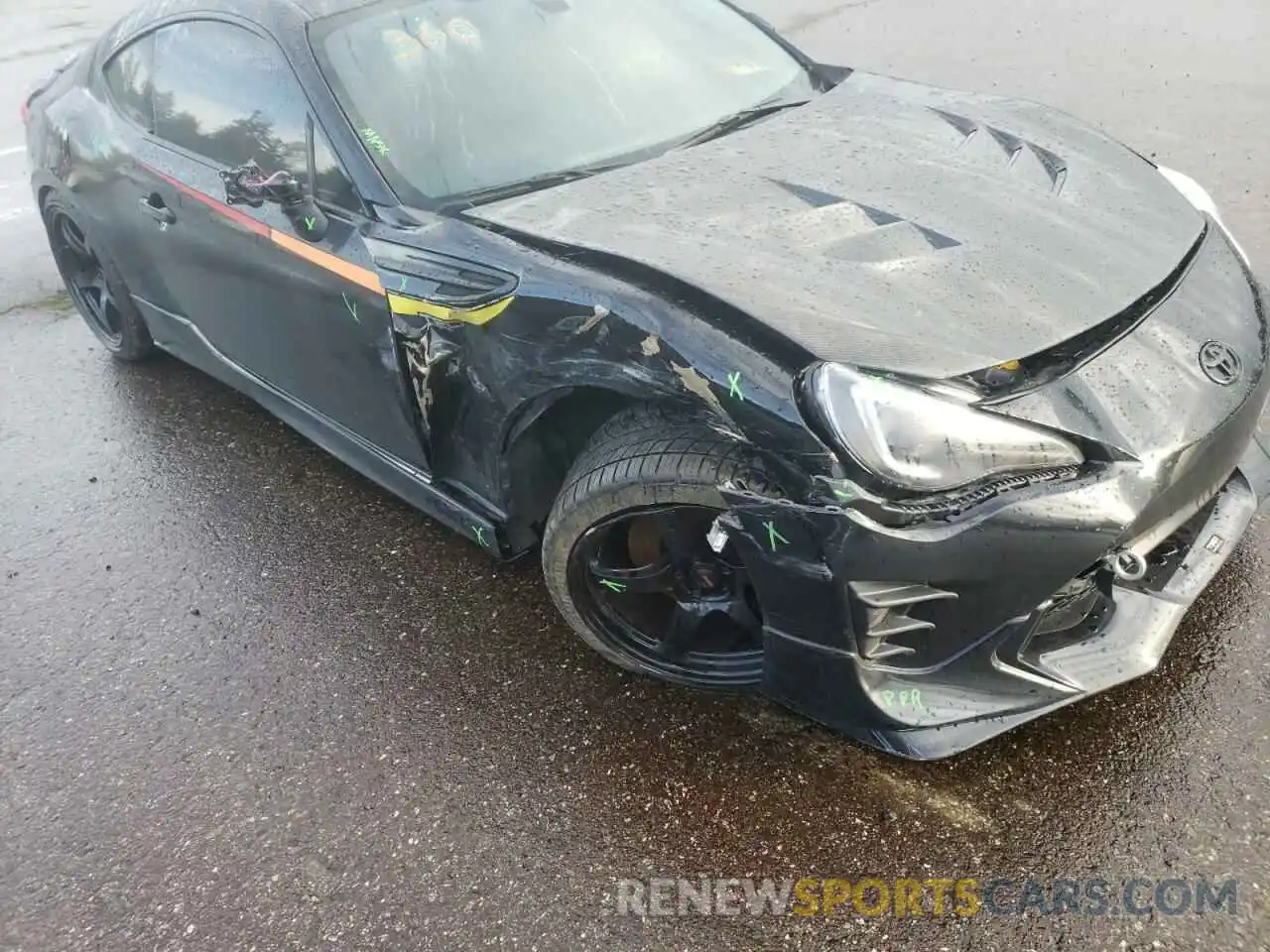 9 Photograph of a damaged car JF1ZNAE15K9701248 TOYOTA 86 2019