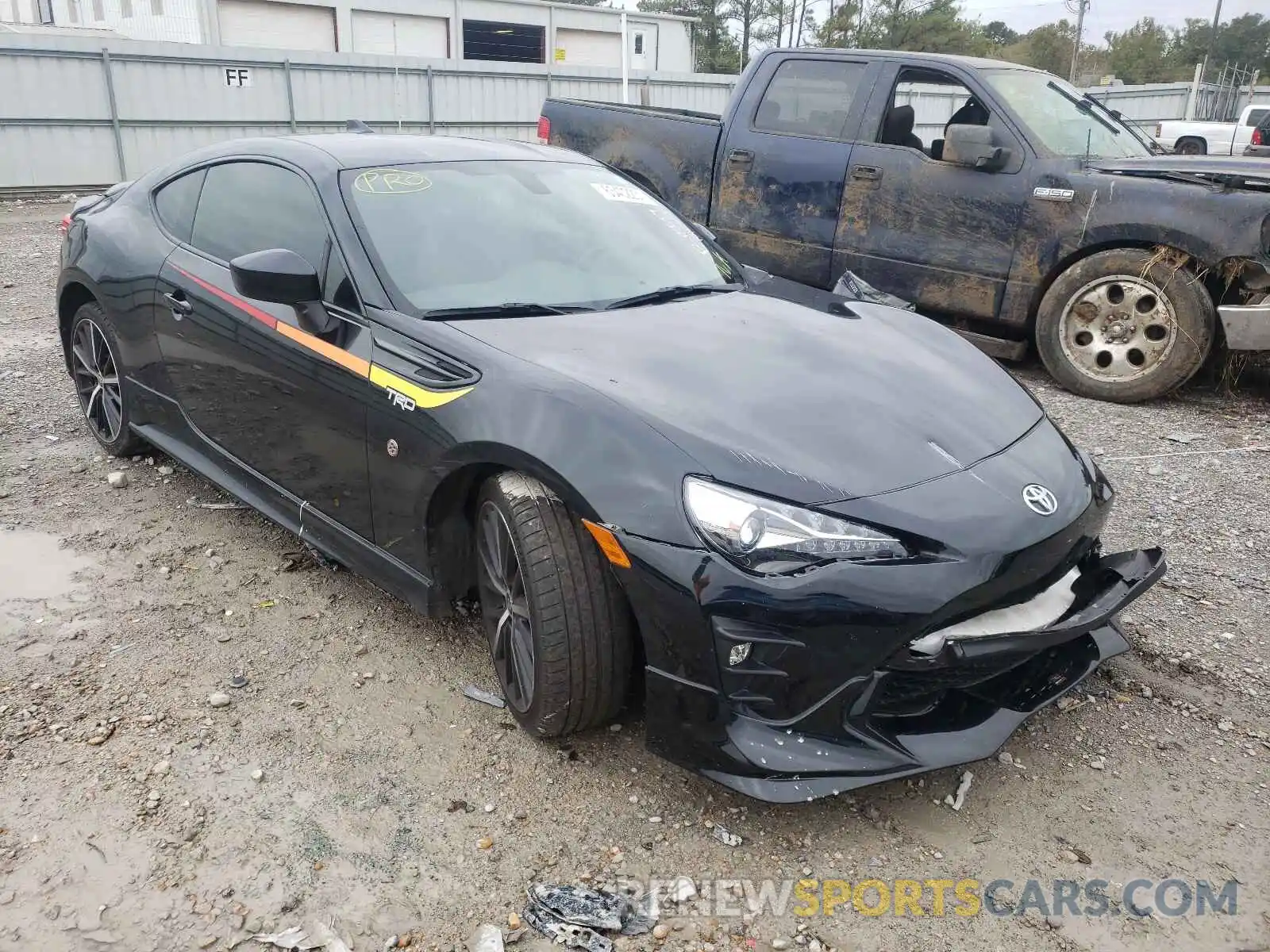 1 Photograph of a damaged car JF1ZNAE15K9702724 TOYOTA 86 2019