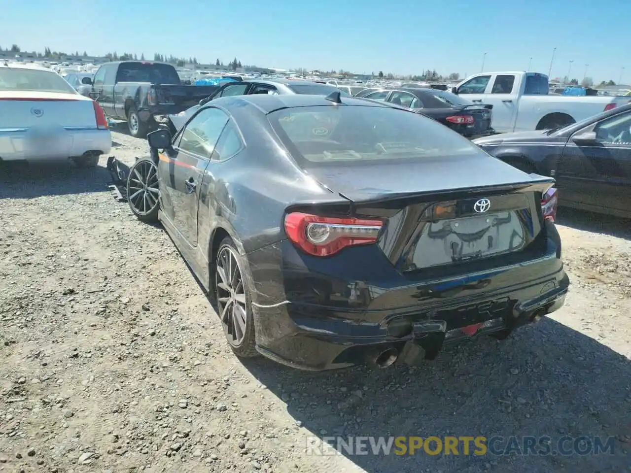 3 Photograph of a damaged car JF1ZNAE16K9700612 TOYOTA 86 2019