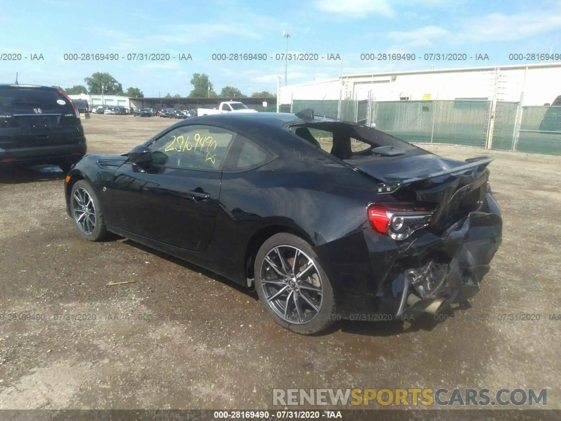 3 Photograph of a damaged car JF1ZNAE17K8702729 TOYOTA 86 2019