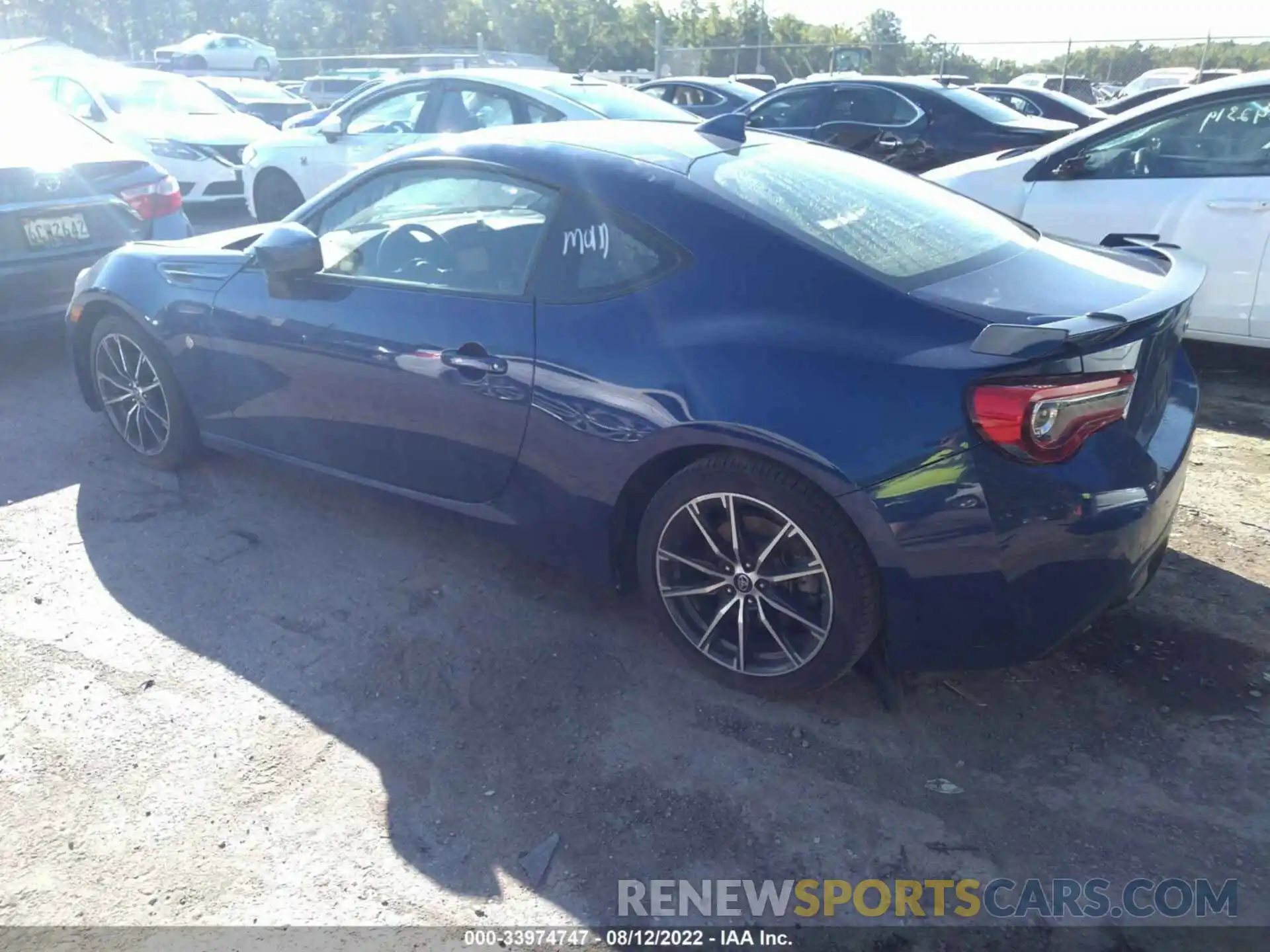 3 Photograph of a damaged car JF1ZNAE18K8700200 TOYOTA 86 2019