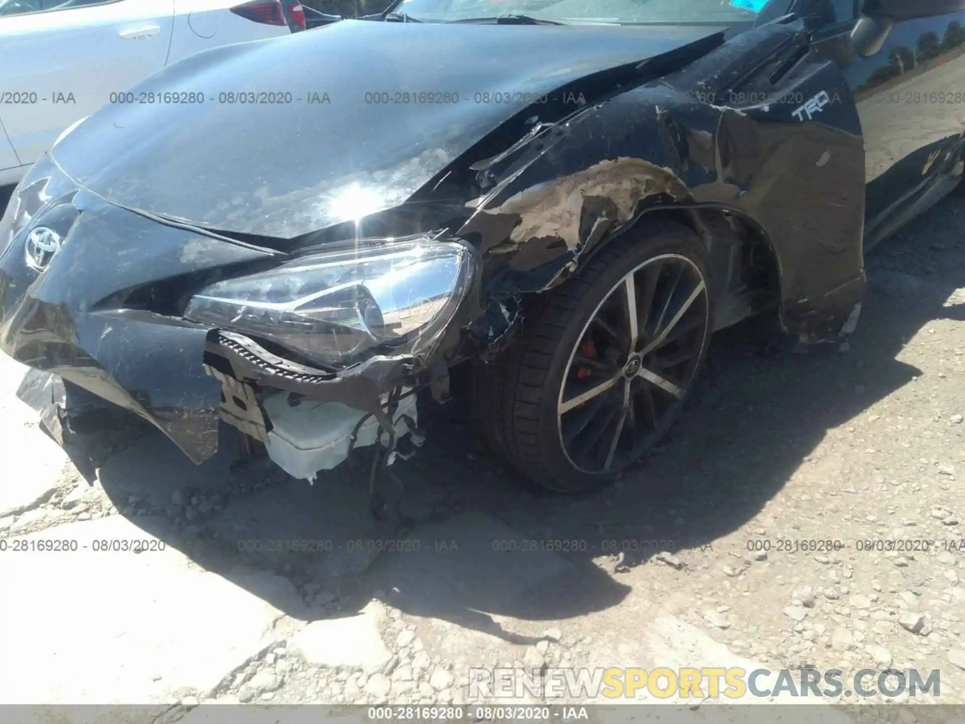 6 Photograph of a damaged car JF1ZNAE18K9701065 TOYOTA 86 2019
