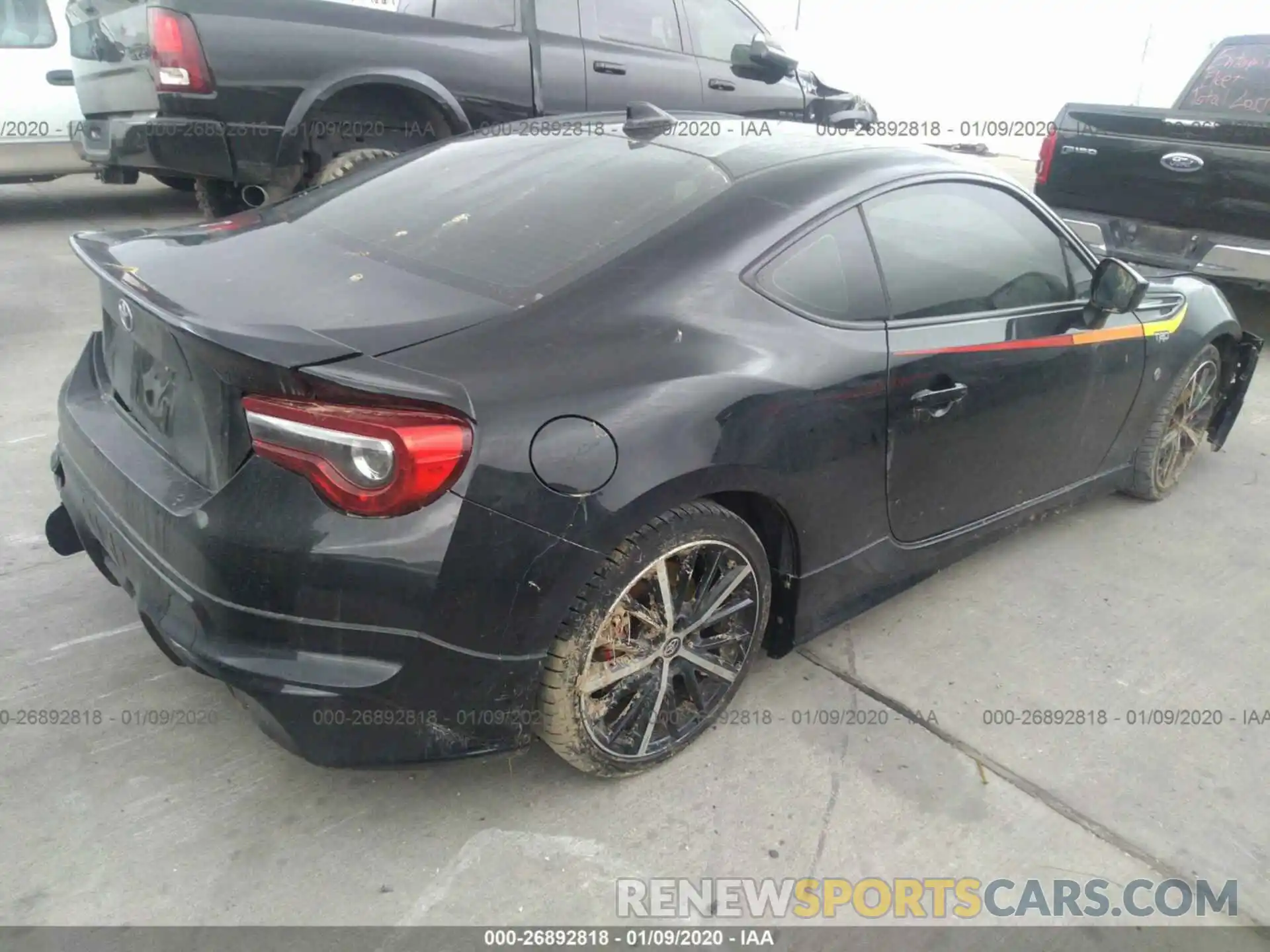 4 Photograph of a damaged car JF1ZNAE18K9702250 TOYOTA 86 2019