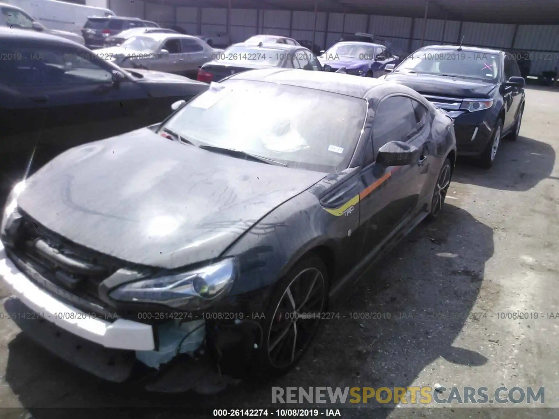 2 Photograph of a damaged car JF1ZNAE18K9702930 TOYOTA 86 2019