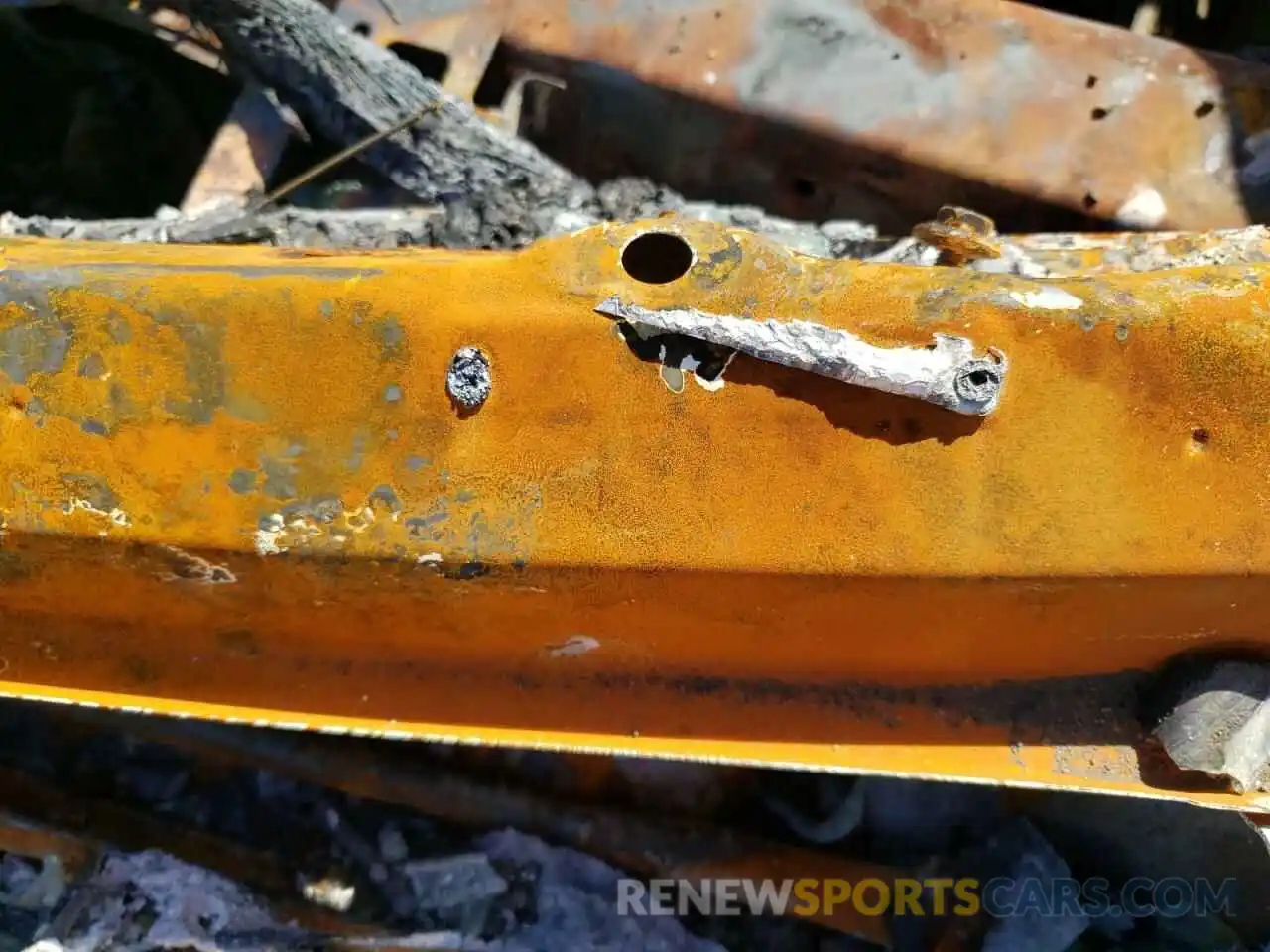 10 Photograph of a damaged car JF1ZNAE18K9703513 TOYOTA 86 2019