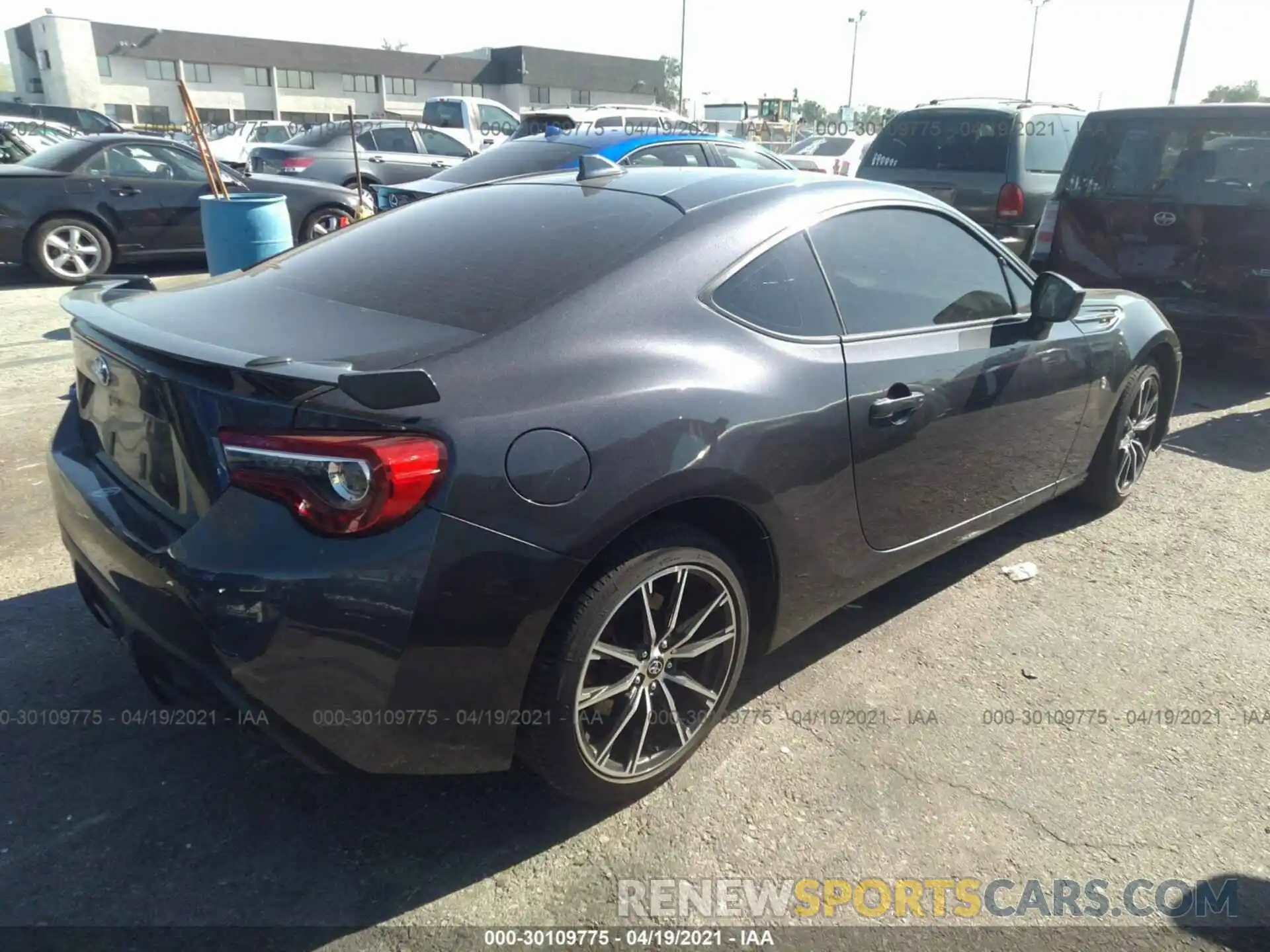 4 Photograph of a damaged car JF1ZNAE19K8703011 TOYOTA 86 2019