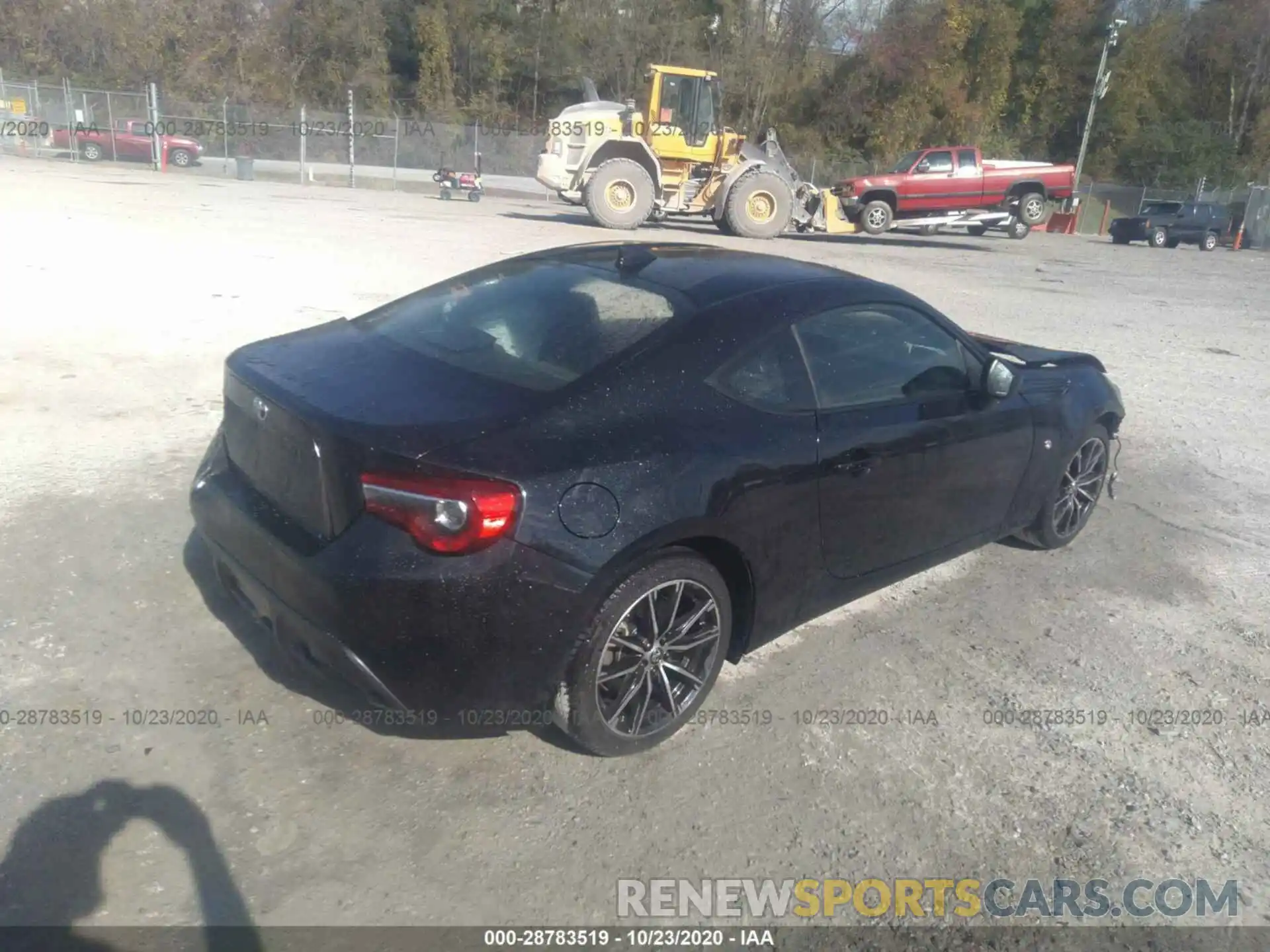 4 Photograph of a damaged car JF1ZNAA10L8751231 TOYOTA 86 2020