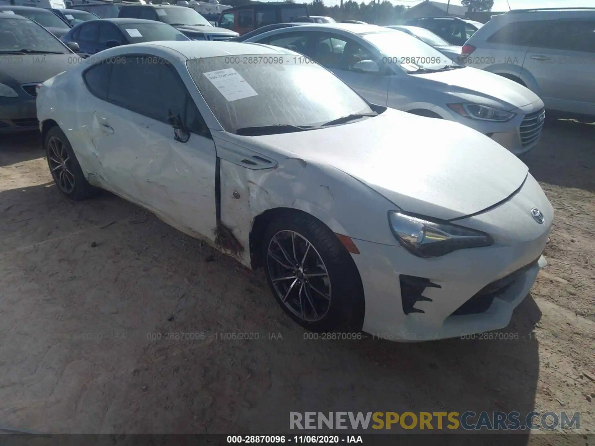 1 Photograph of a damaged car JF1ZNAA10L8752685 TOYOTA 86 2020