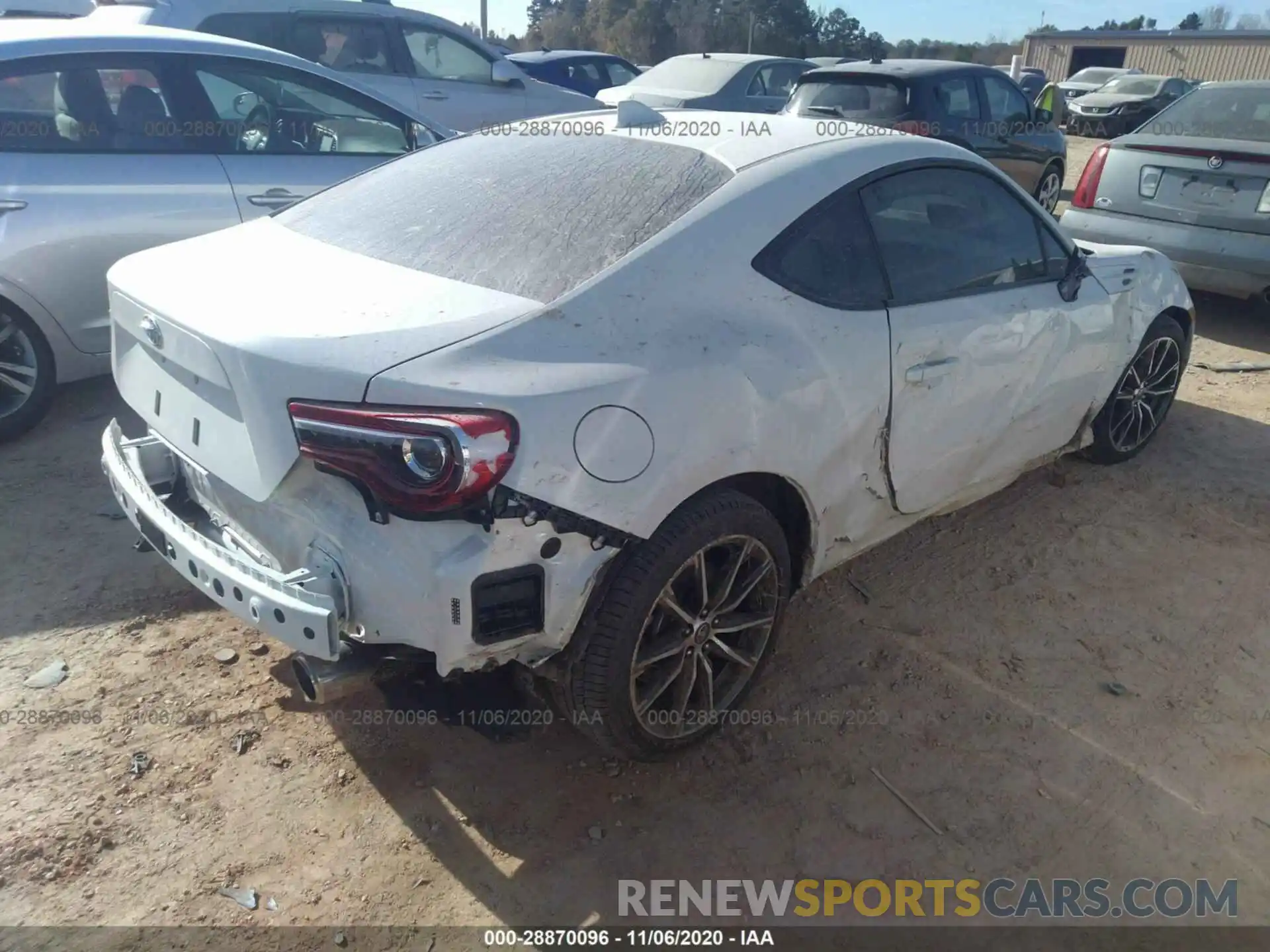 4 Photograph of a damaged car JF1ZNAA10L8752685 TOYOTA 86 2020