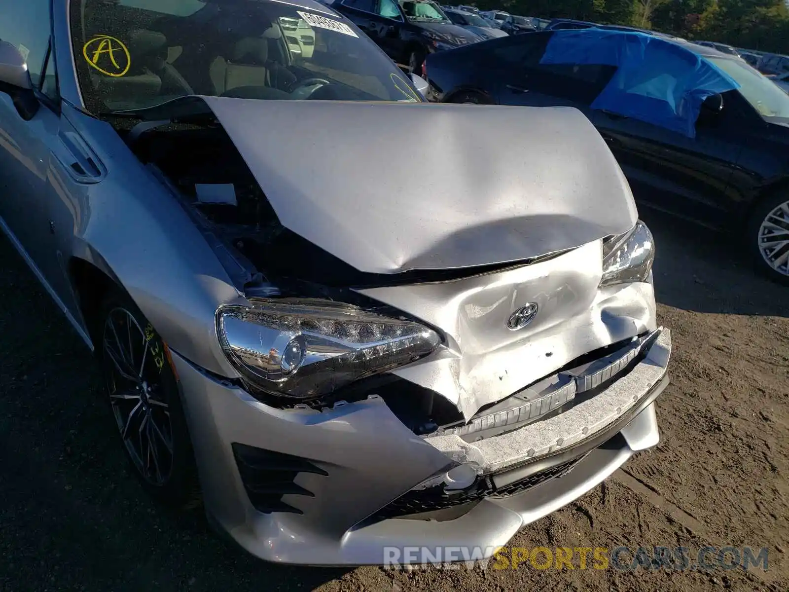 9 Photograph of a damaged car JF1ZNAA10L8753318 TOYOTA 86 2020