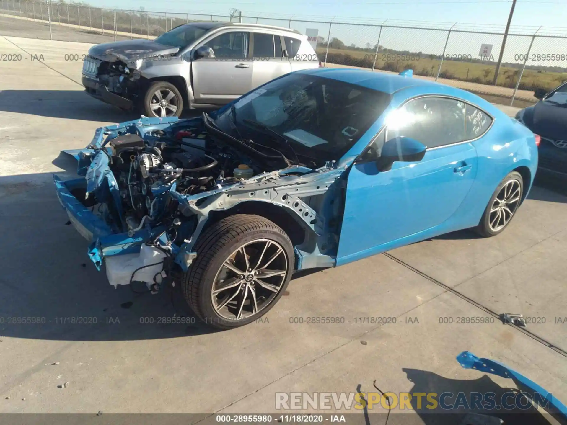 2 Photograph of a damaged car JF1ZNAA11L8751853 TOYOTA 86 2020