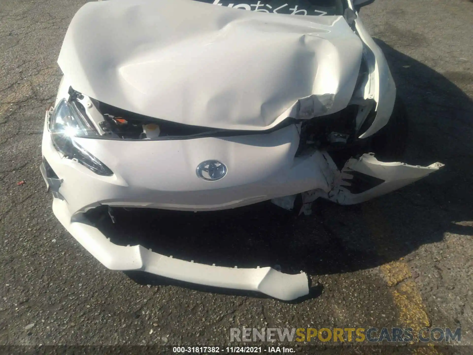 6 Photograph of a damaged car JF1ZNAA12L8751232 TOYOTA 86 2020