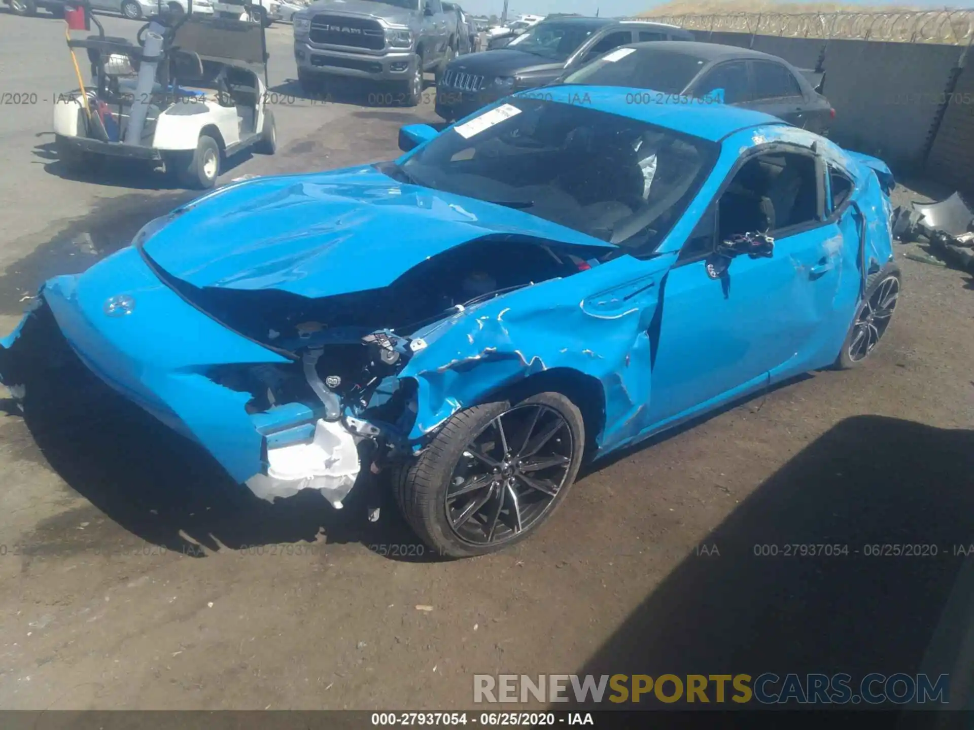 2 Photograph of a damaged car JF1ZNAA12L9752200 TOYOTA 86 2020