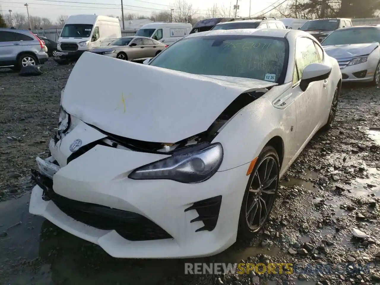 2 Photograph of a damaged car JF1ZNAA12L9753217 TOYOTA 86 2020