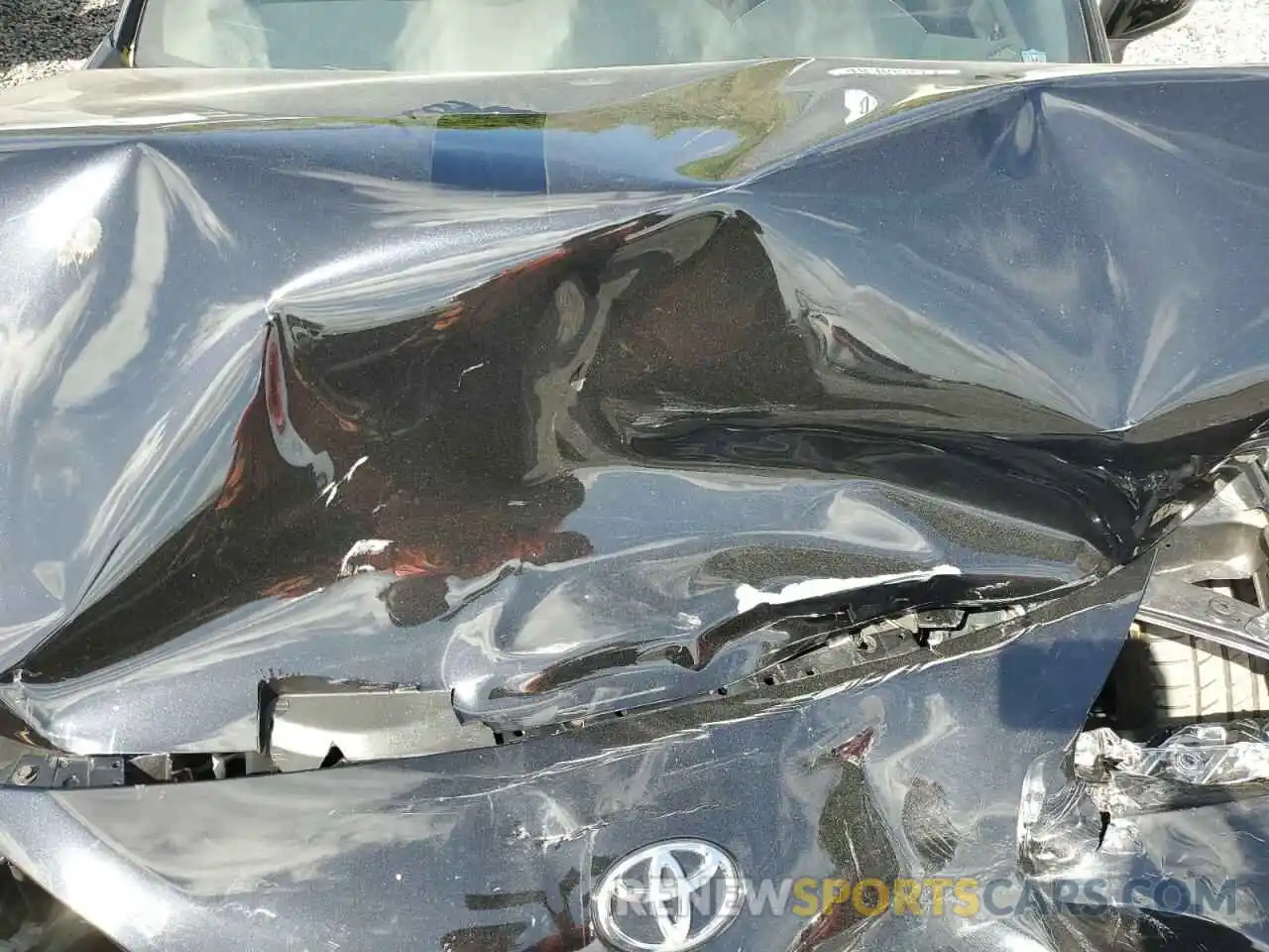 11 Photograph of a damaged car JF1ZNAA14L8753693 TOYOTA 86 2020