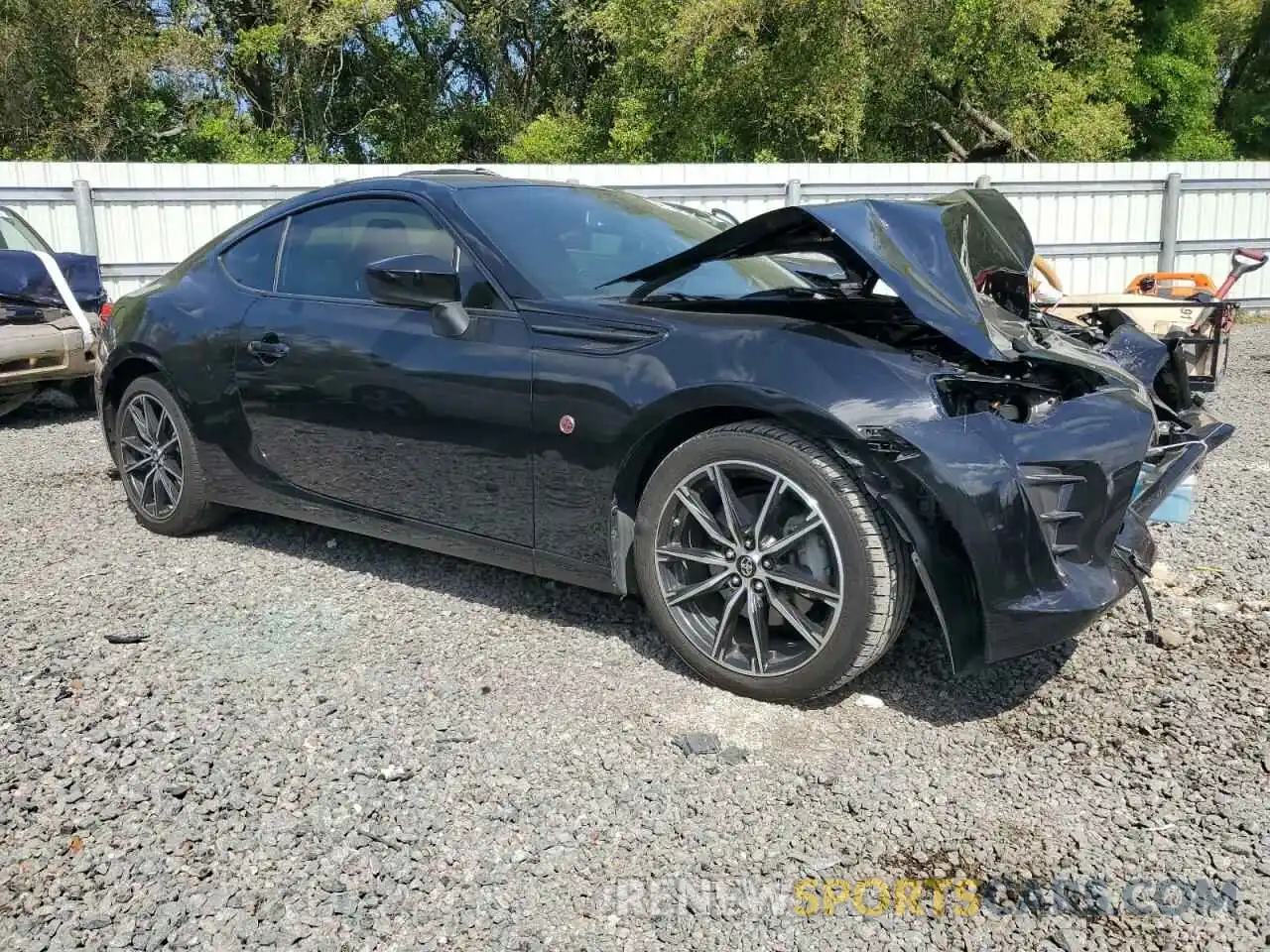 4 Photograph of a damaged car JF1ZNAA14L8753693 TOYOTA 86 2020