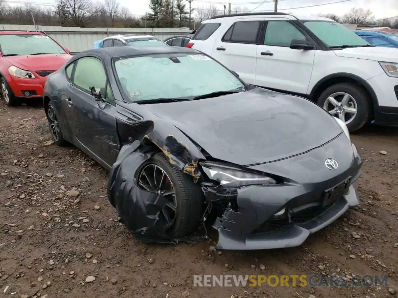 1 Photograph of a damaged car JF1ZNAA15L8751323 TOYOTA 86 2020