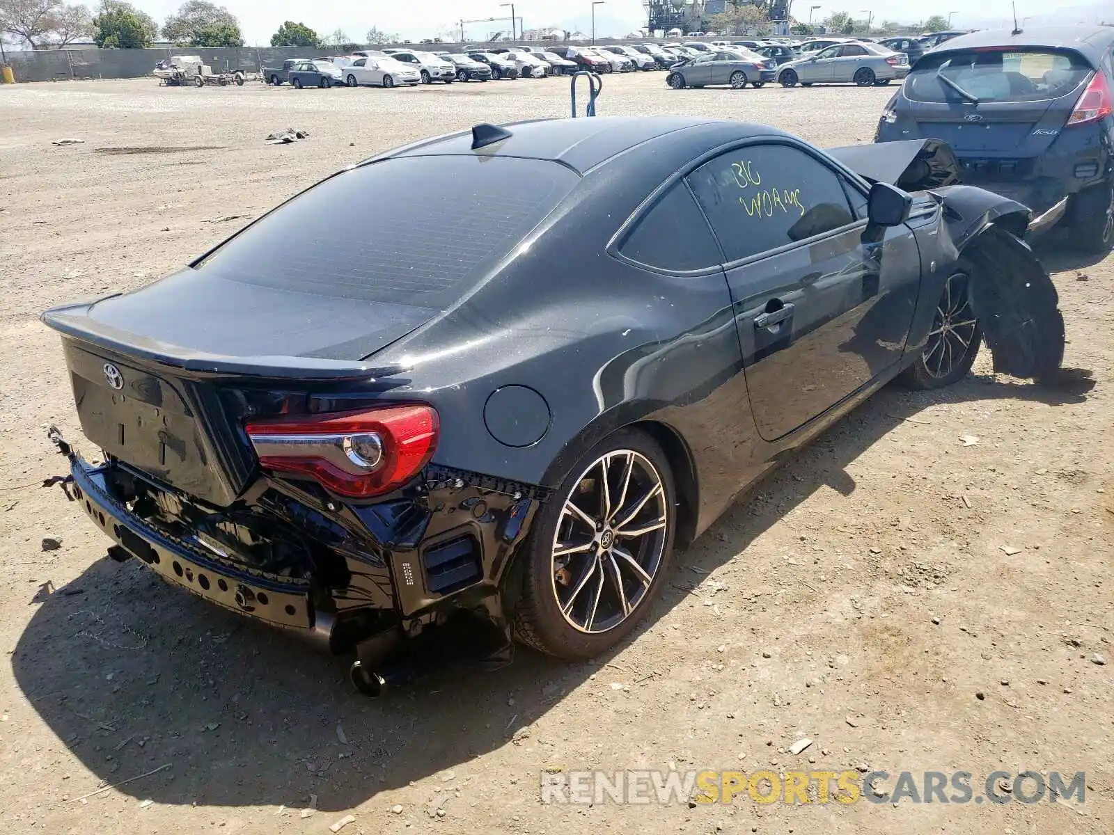 4 Photograph of a damaged car JF1ZNAA16L8751721 TOYOTA 86 2020