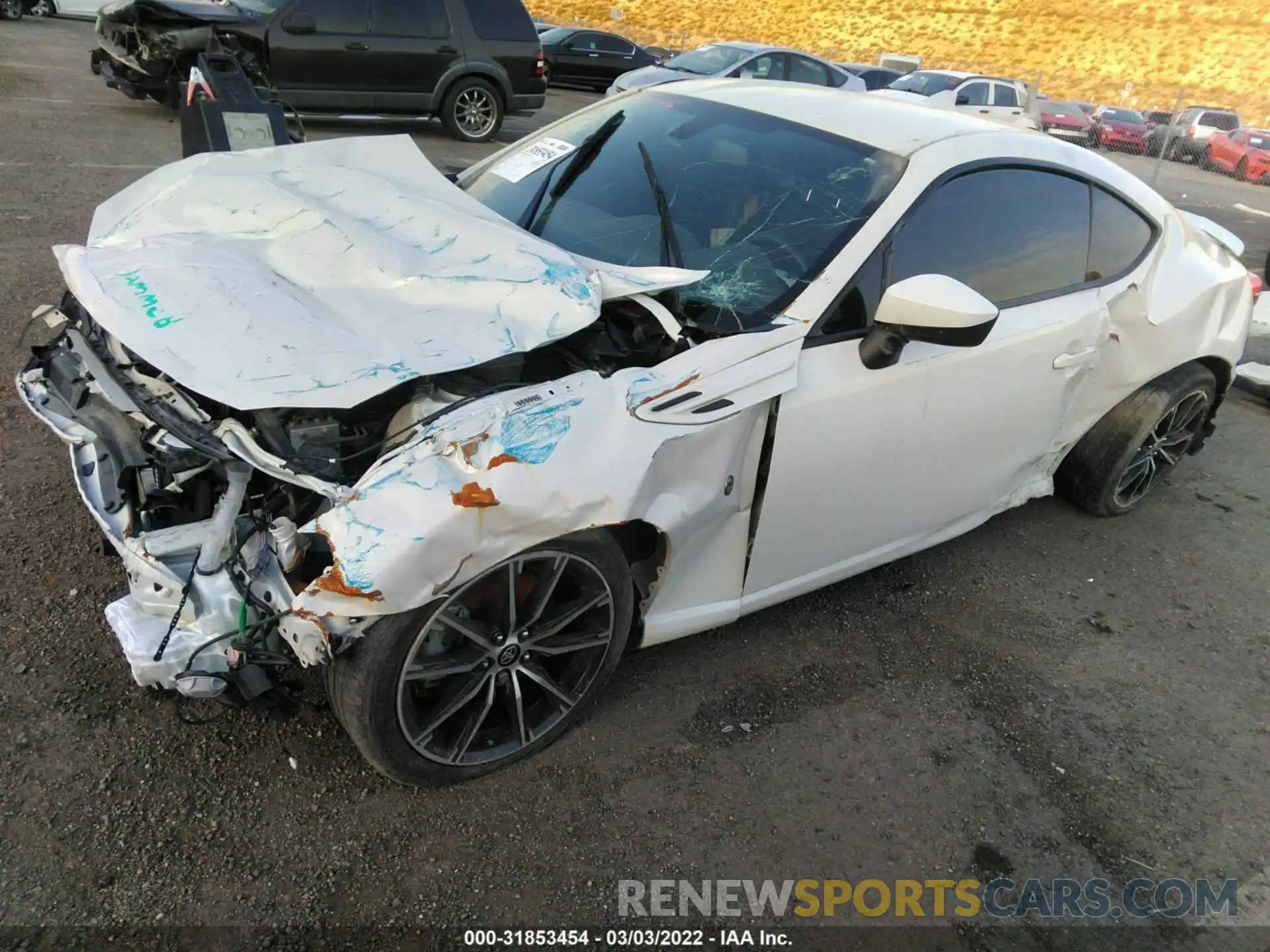 2 Photograph of a damaged car JF1ZNAA16L8752416 TOYOTA 86 2020