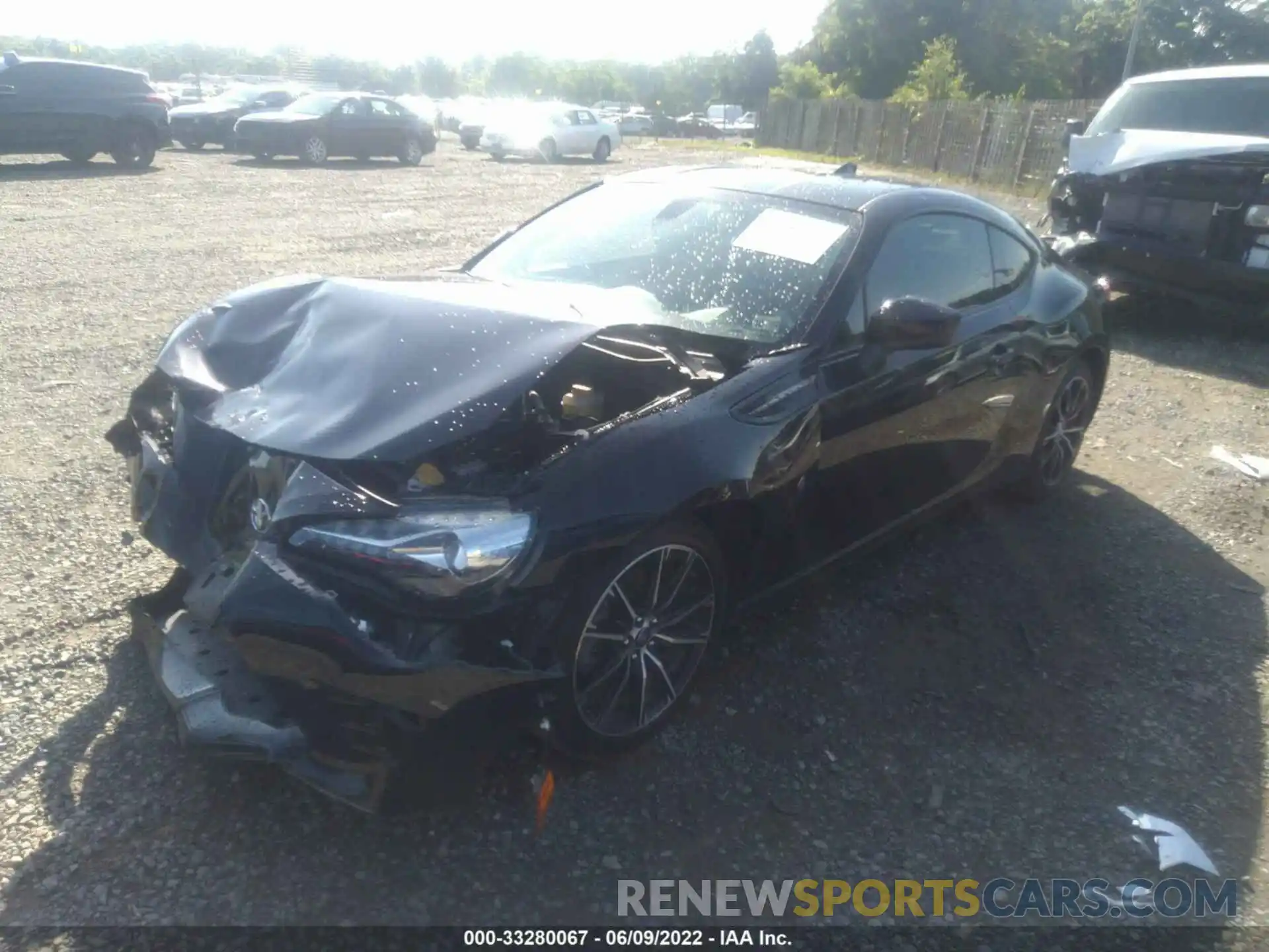 2 Photograph of a damaged car JF1ZNAA16L8752819 TOYOTA 86 2020