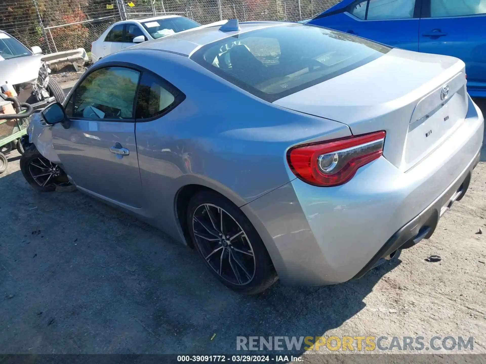 3 Photograph of a damaged car JF1ZNAA17L8753980 TOYOTA 86 2020