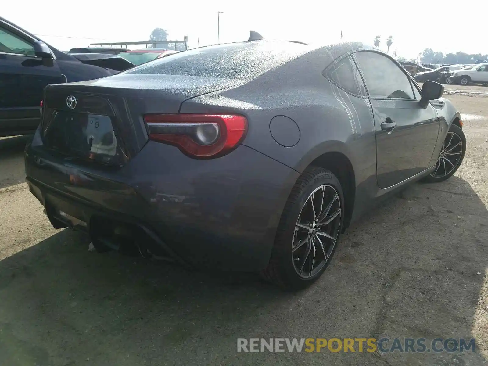 4 Photograph of a damaged car JF1ZNAA1XL9753160 TOYOTA 86 2020