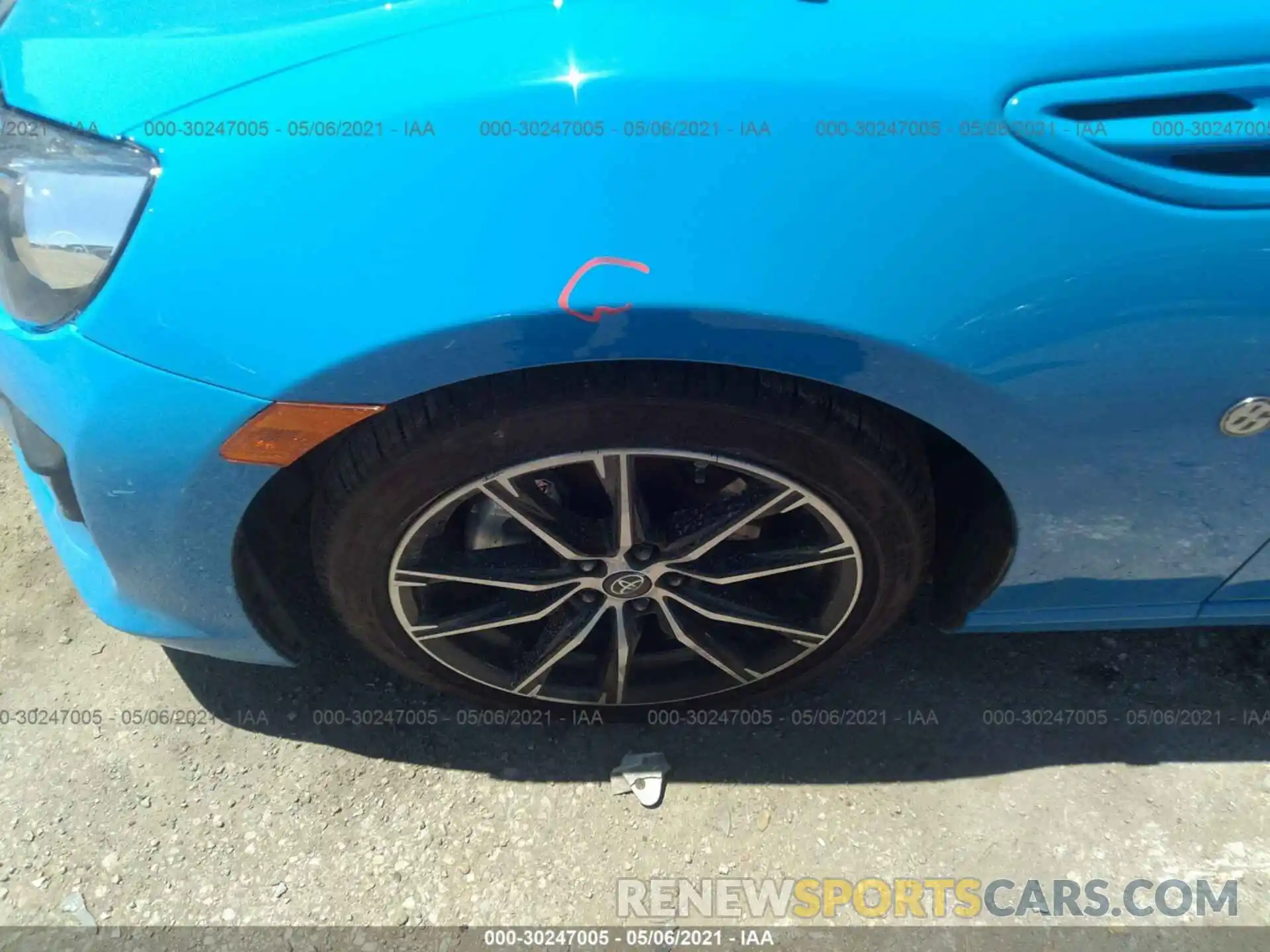 11 Photograph of a damaged car JF1ZNAE10L8753054 TOYOTA 86 2020