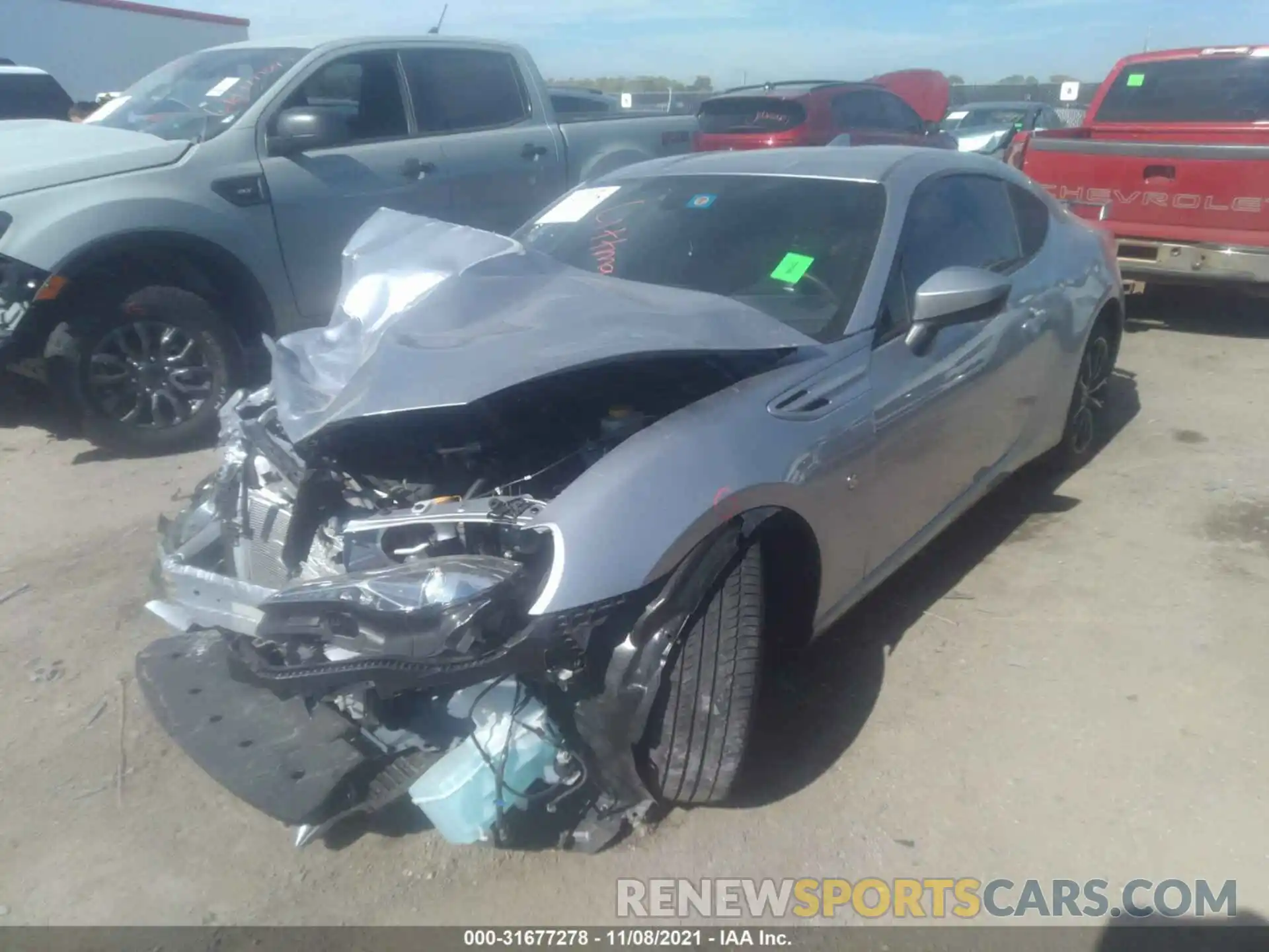 2 Photograph of a damaged car JF1ZNAE12L8753847 TOYOTA 86 2020