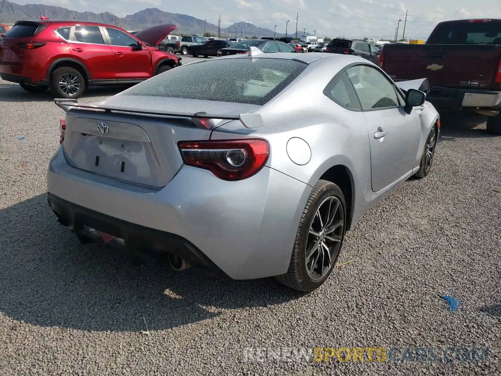 4 Photograph of a damaged car JF1ZNAE12L8753895 TOYOTA 86 2020