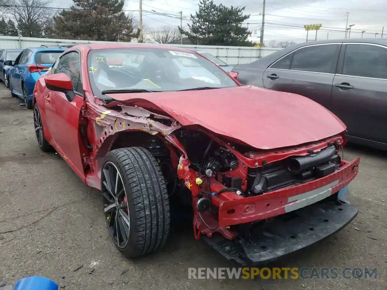 1 Photograph of a damaged car JF1ZNAE12L9753440 TOYOTA 86 2020