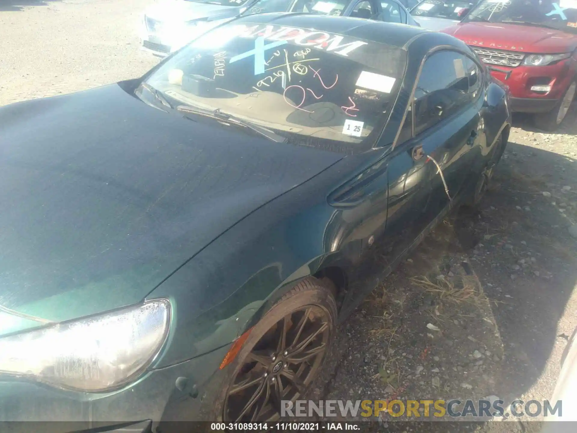 6 Photograph of a damaged car JF1ZNAE14L9750040 TOYOTA 86 2020