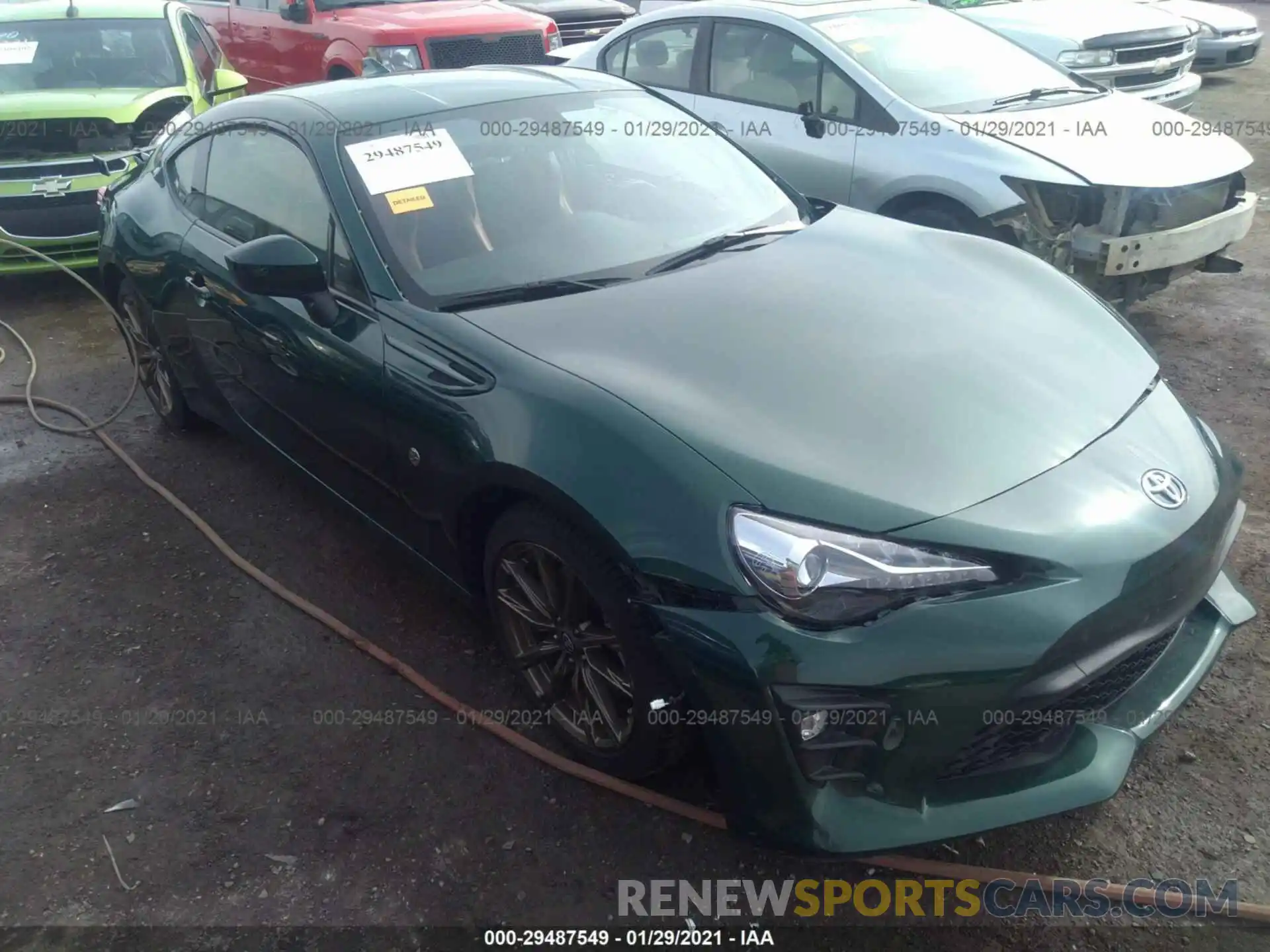 1 Photograph of a damaged car JF1ZNAE17L8750619 TOYOTA 86 2020