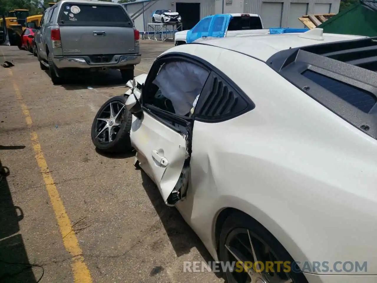 10 Photograph of a damaged car JF1ZNAE17L8752113 TOYOTA 86 2020