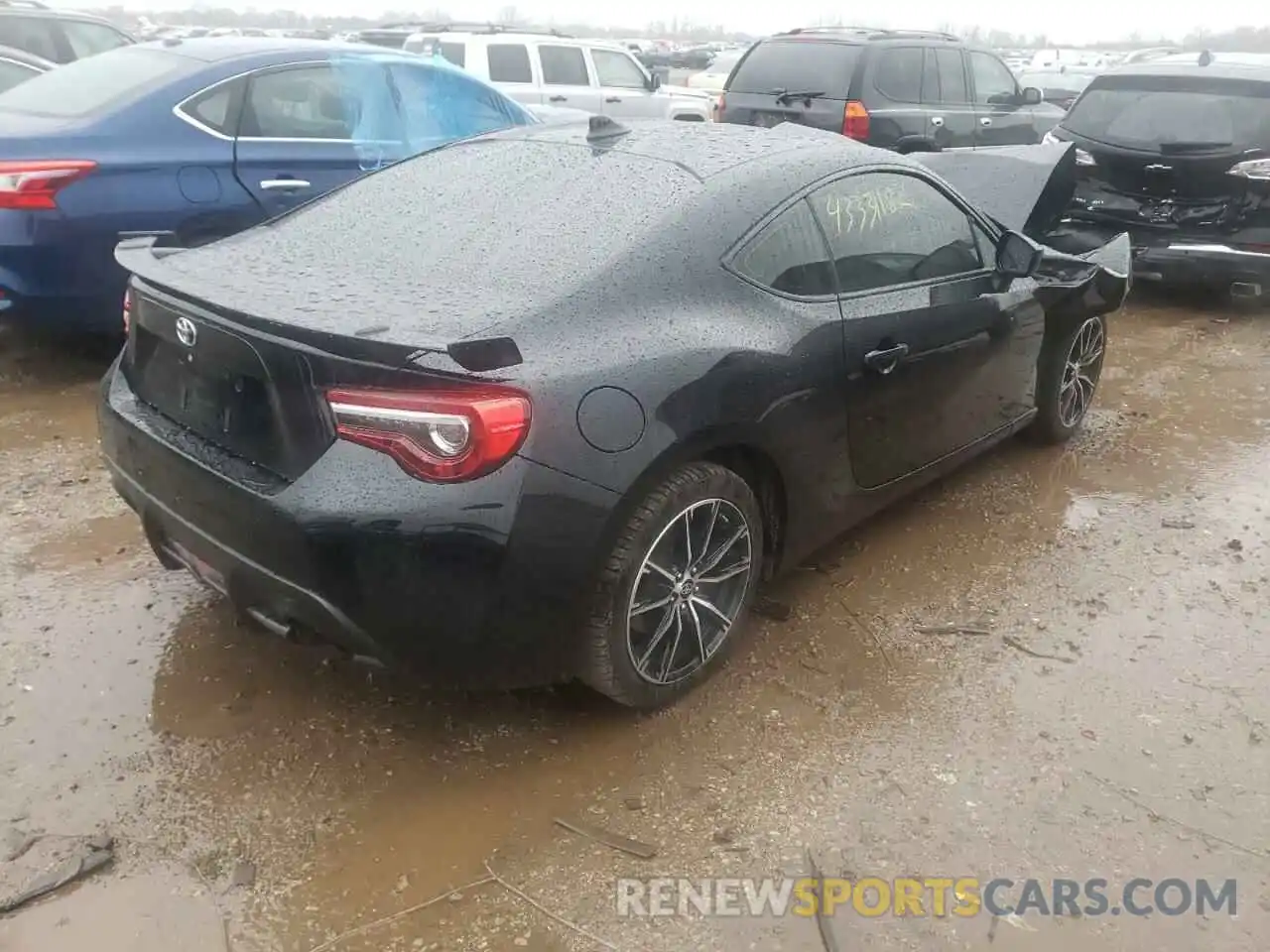 4 Photograph of a damaged car JF1ZNAE18L8751469 TOYOTA 86 2020