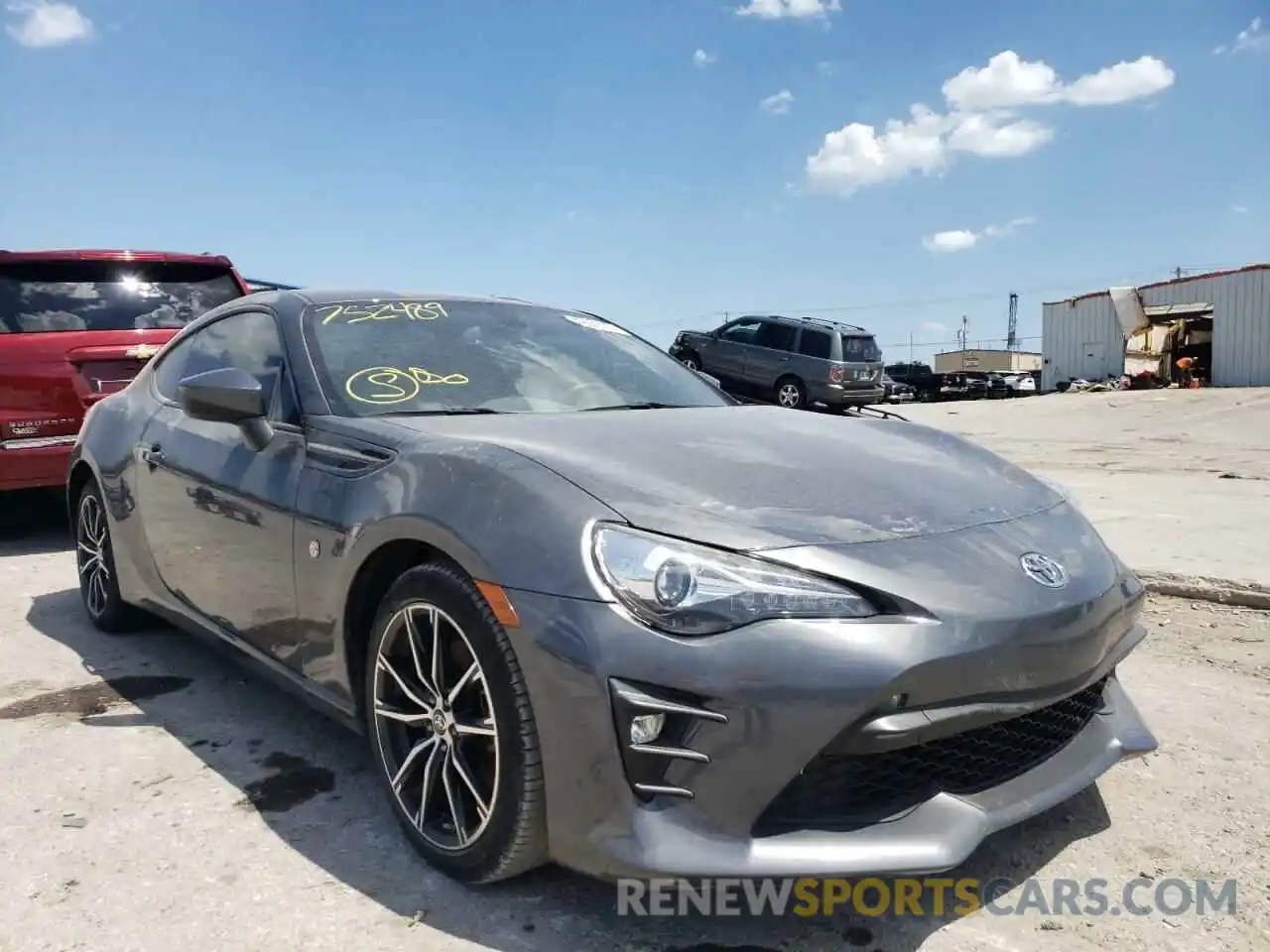 1 Photograph of a damaged car JF1ZNAE18L8752489 TOYOTA 86 2020