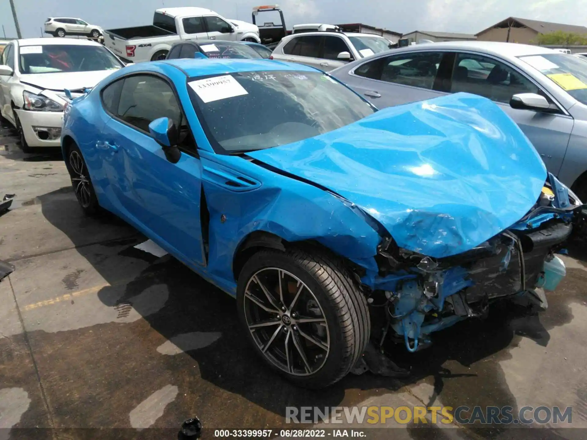 1 Photograph of a damaged car JF1ZNAE18L8753111 TOYOTA 86 2020