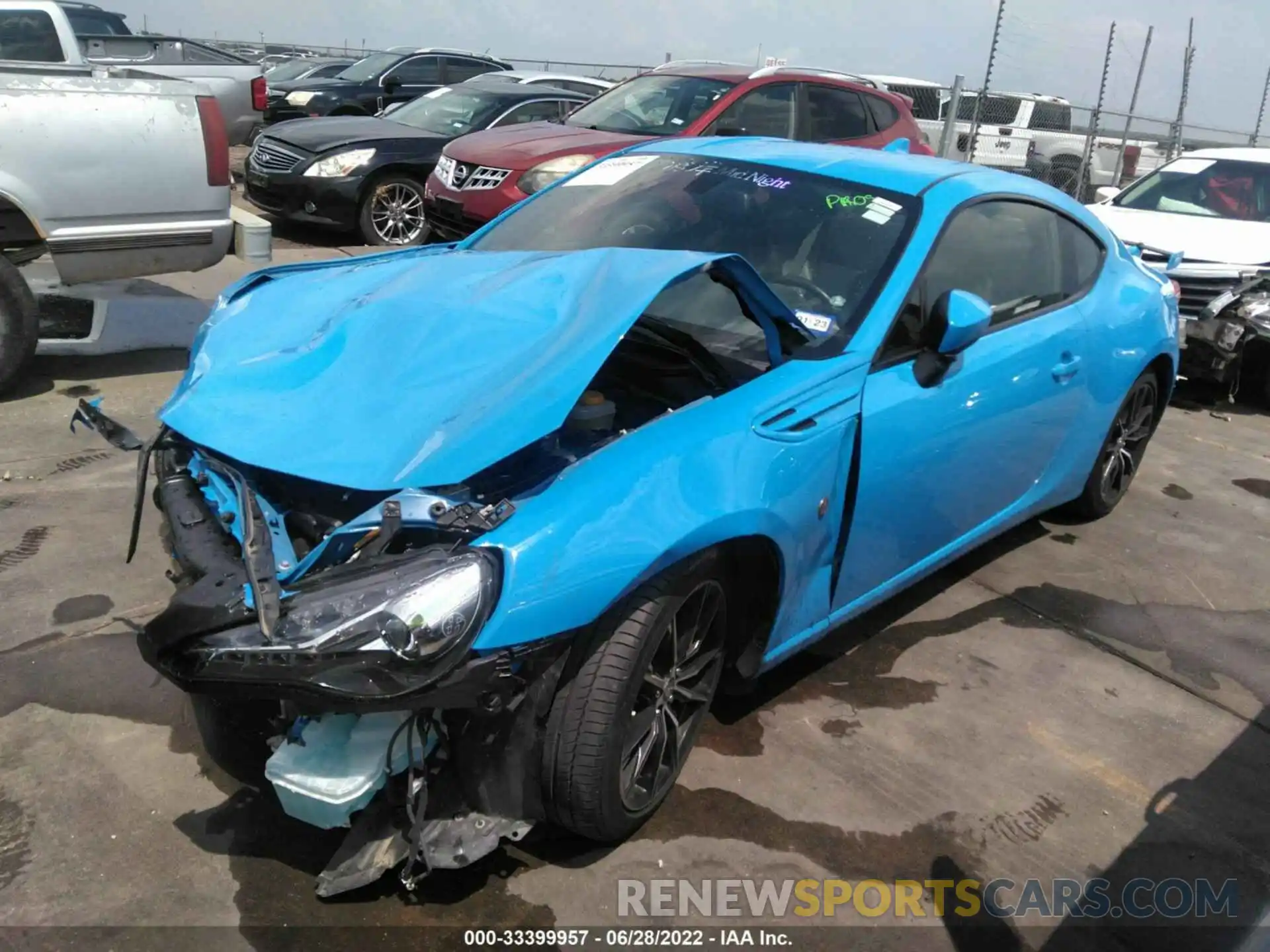 2 Photograph of a damaged car JF1ZNAE18L8753111 TOYOTA 86 2020