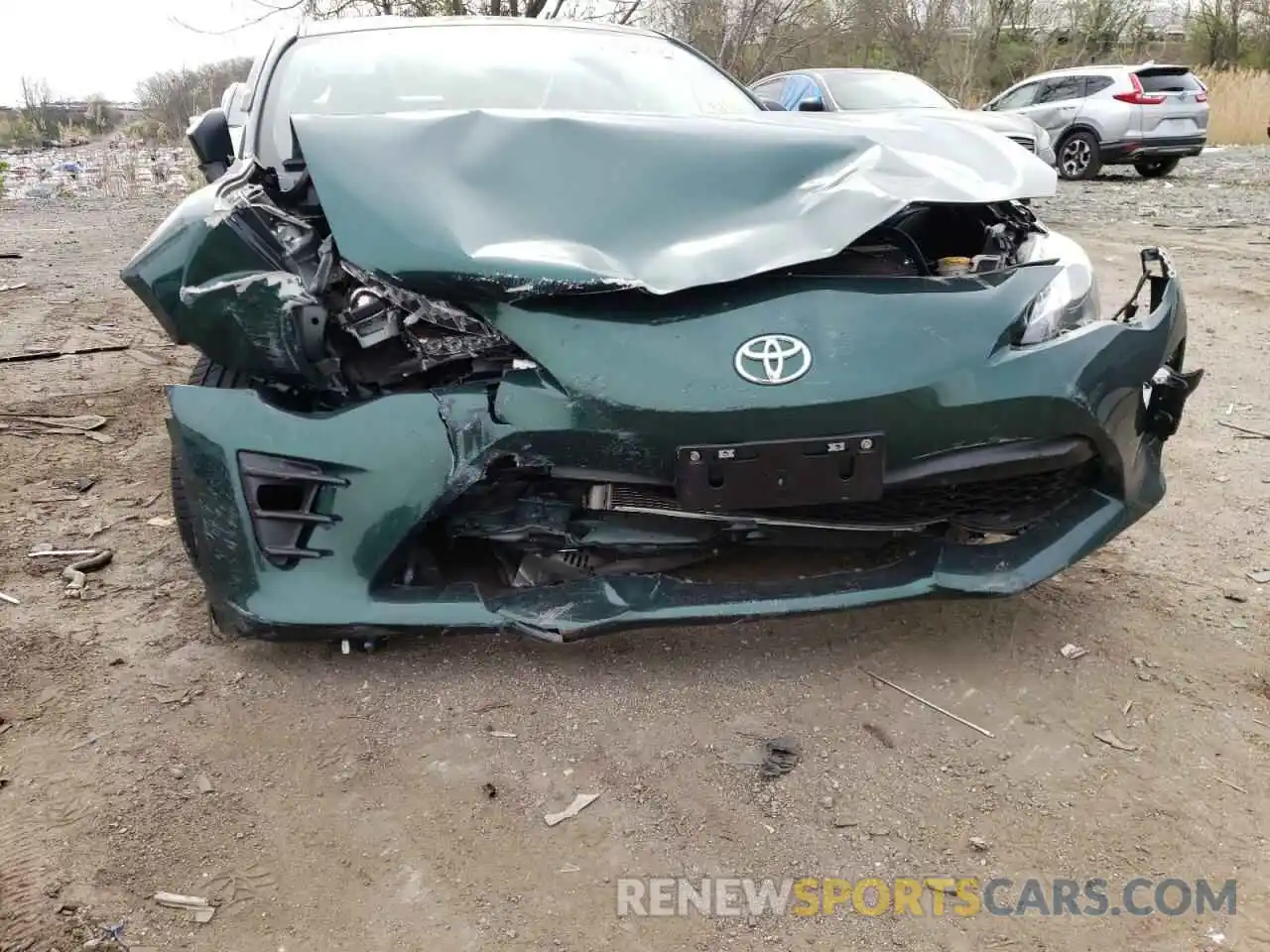 9 Photograph of a damaged car JF1ZNAE18L9750011 TOYOTA 86 2020