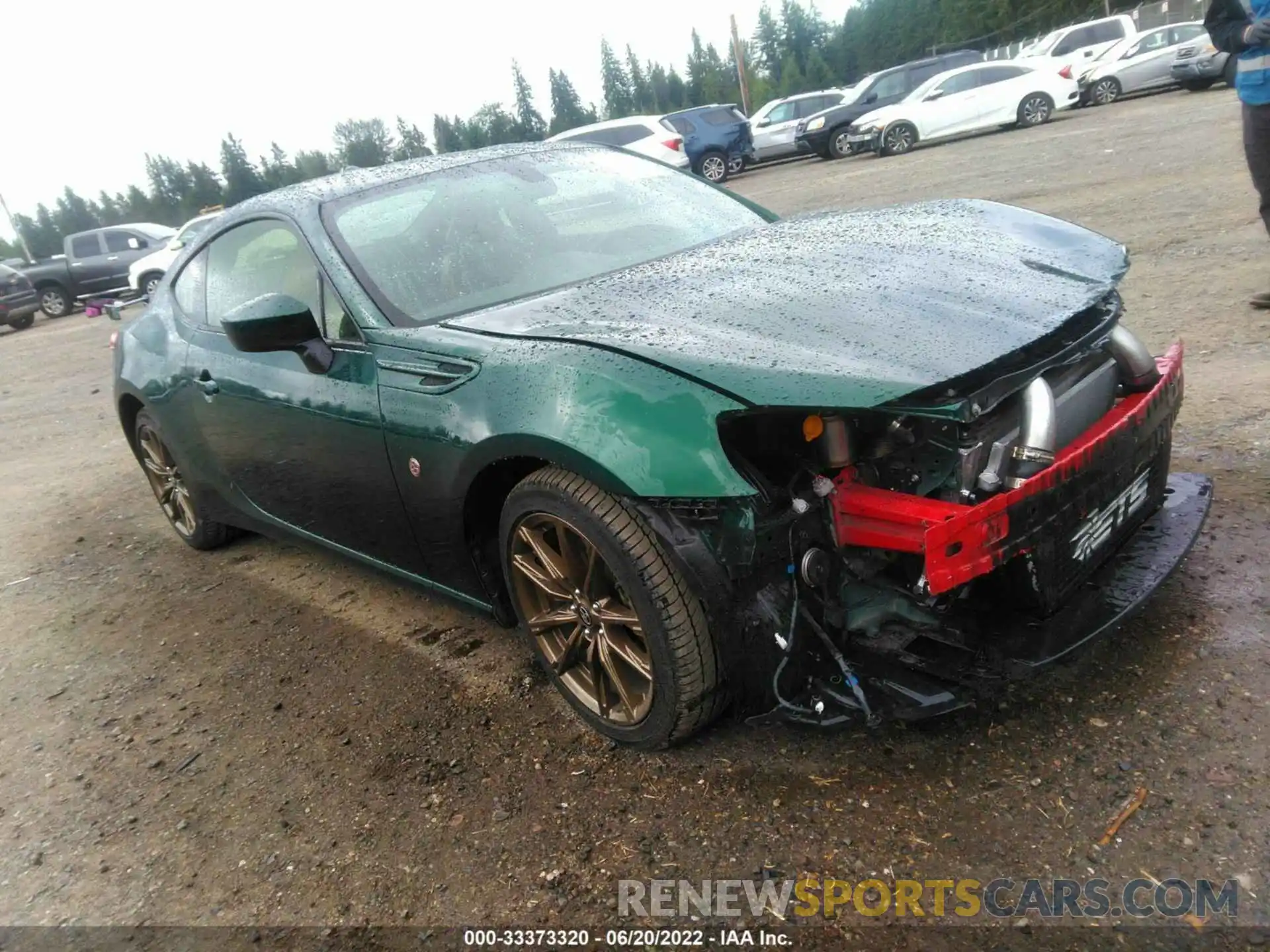 1 Photograph of a damaged car JF1ZNAE19L9750079 TOYOTA 86 2020